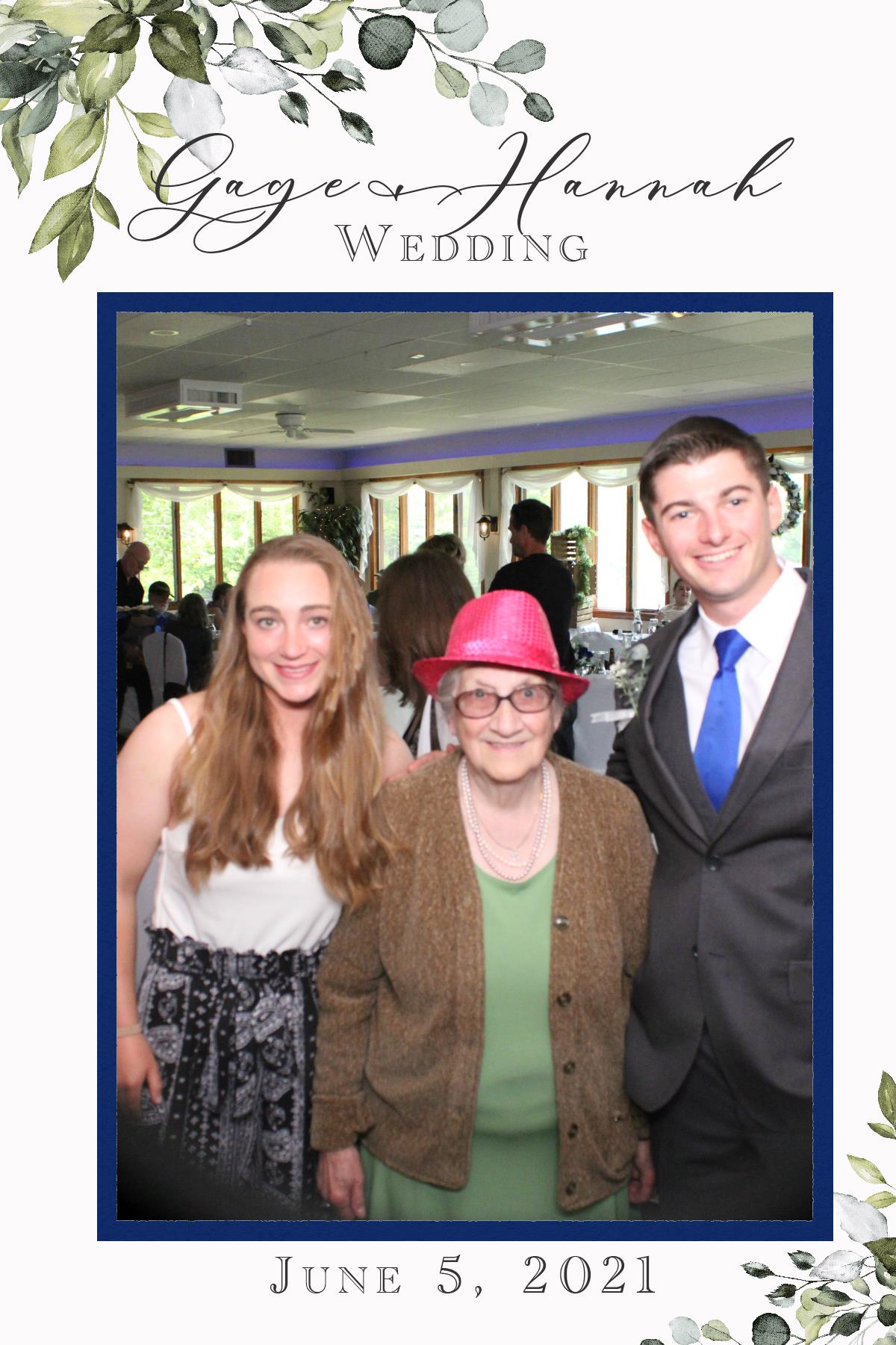Gage and Hannah's Wedding | View more photos from the event at gallery.mainemagicmirror.com/u/MaineMagicMirror/Gage-and-Hannahs-Wedding