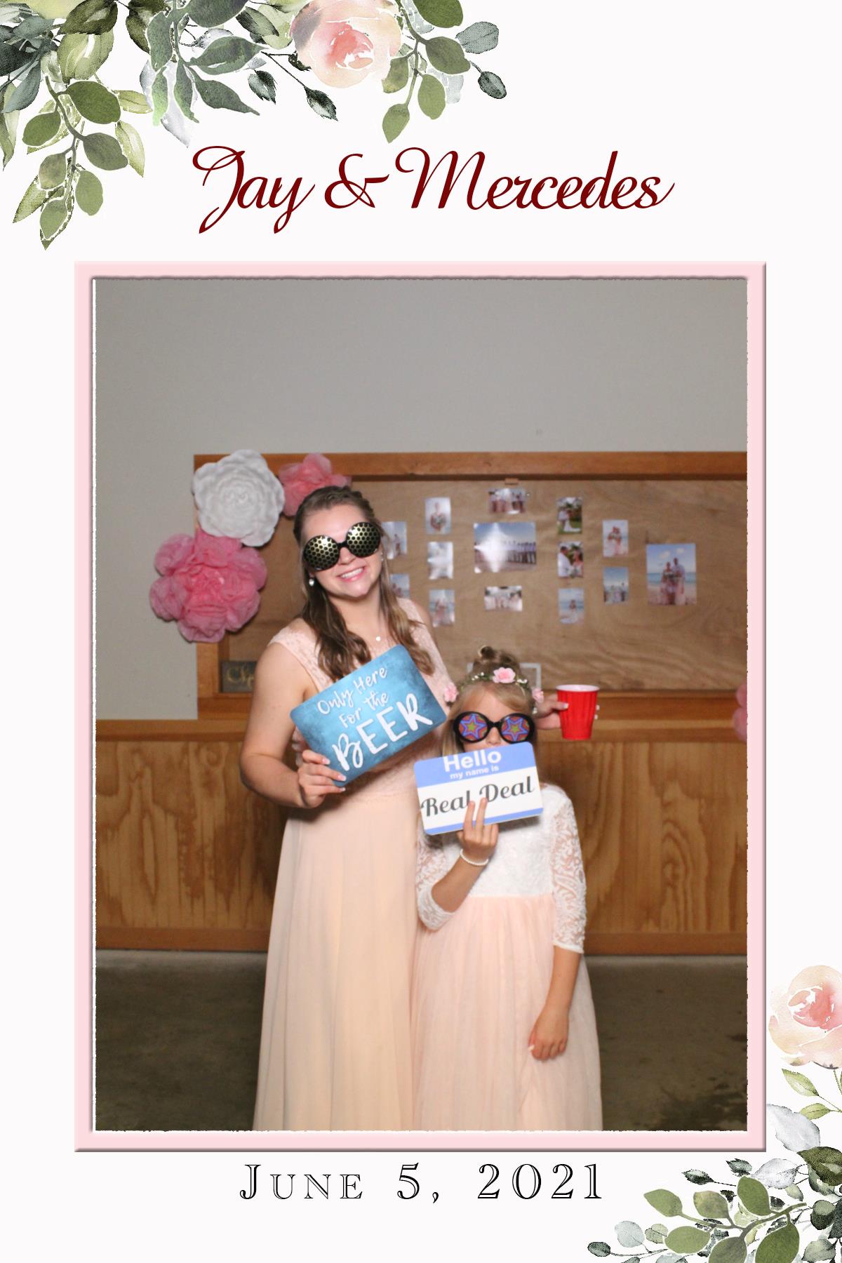 Jay and Mercedes' Wedding | View more photos from the event at gallery.mainemagicmirror.com/u/MaineMagicMirror/Jay-and-Mercedes-Wedding