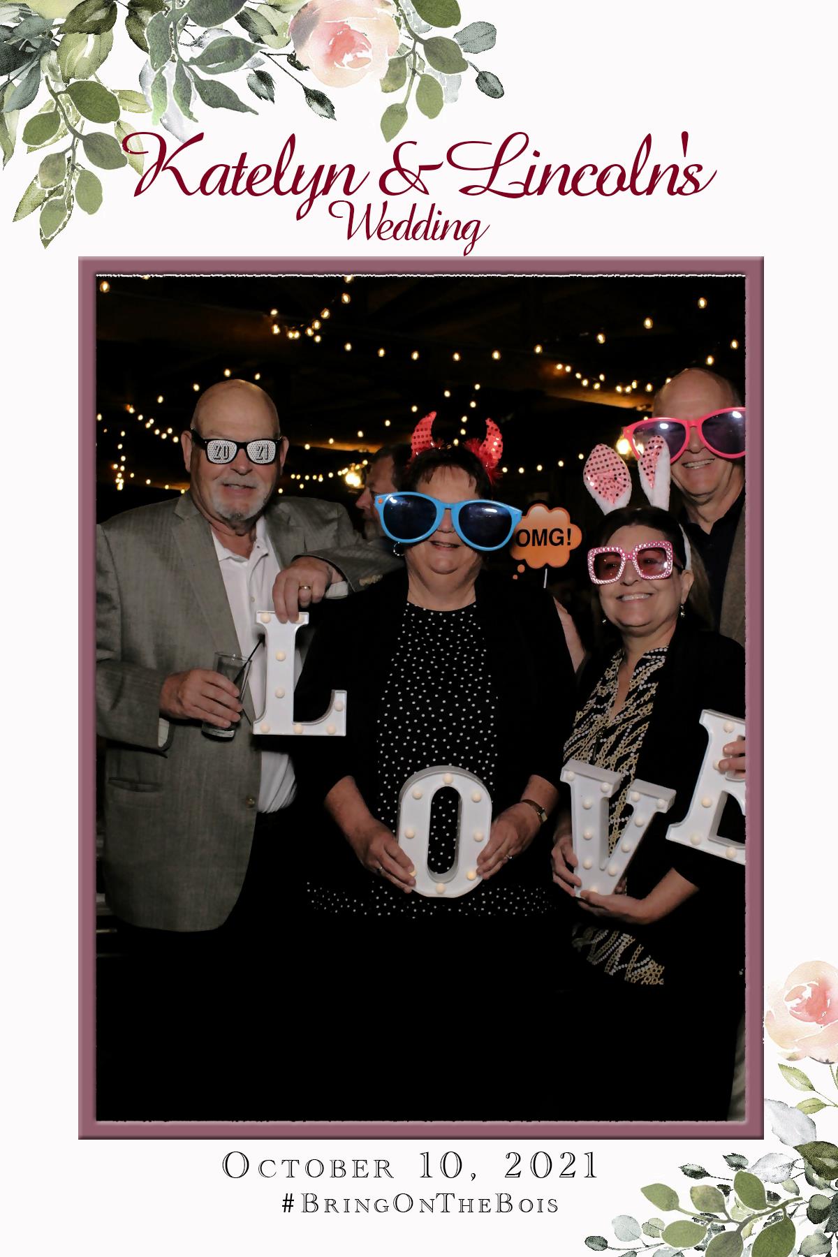 Katelyn and Lincoln's Wedding | View more photos from the event at gallery.mainemagicmirror.com/u/MaineMagicMirror/Katelyn-and-Lincolns-Wedding