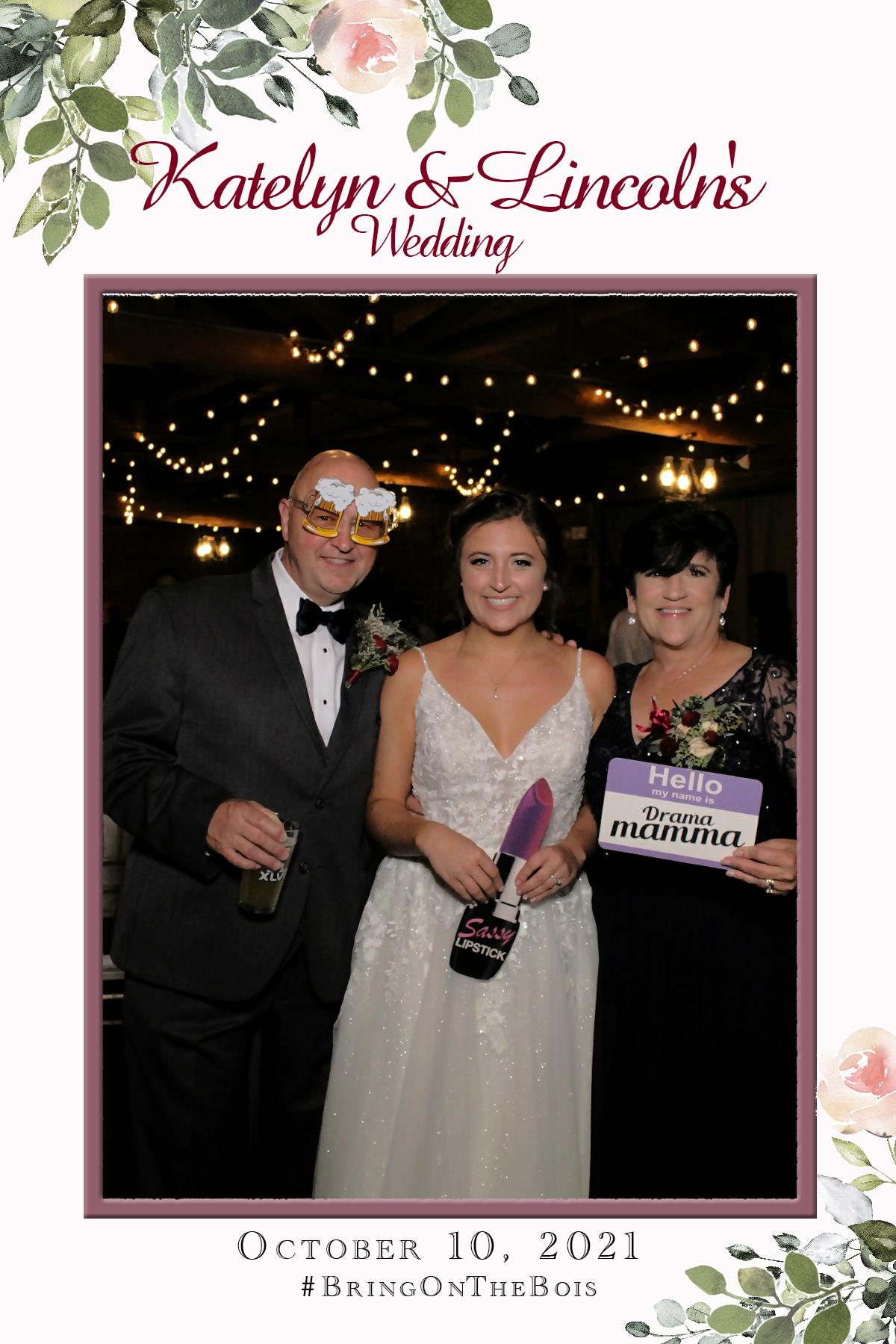 Katelyn and Lincoln's Wedding | View more photos from the event at gallery.mainemagicmirror.com/u/MaineMagicMirror/Katelyn-and-Lincolns-Wedding