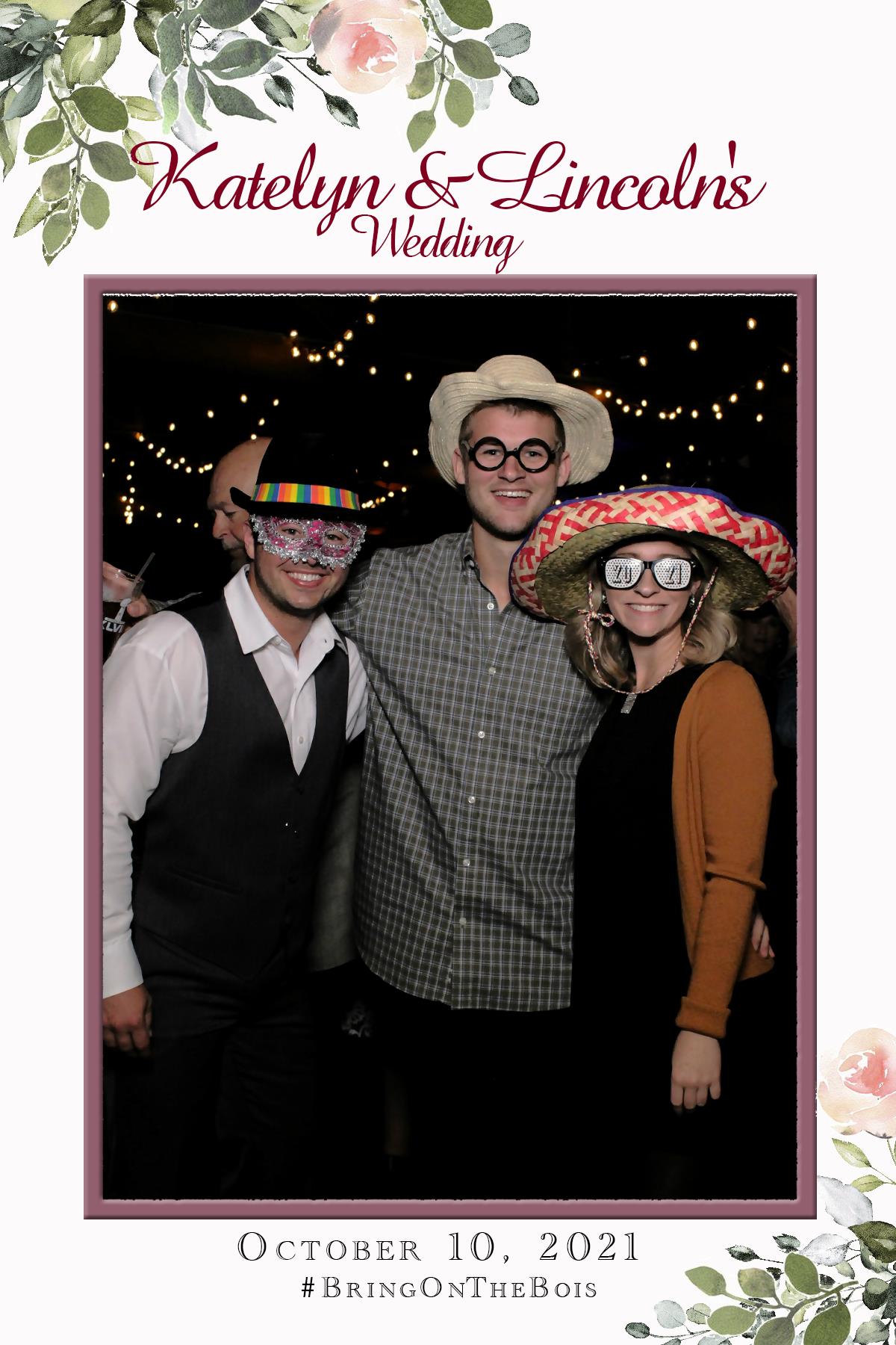 Katelyn and Lincoln's Wedding | View more photos from the event at gallery.mainemagicmirror.com/u/MaineMagicMirror/Katelyn-and-Lincolns-Wedding