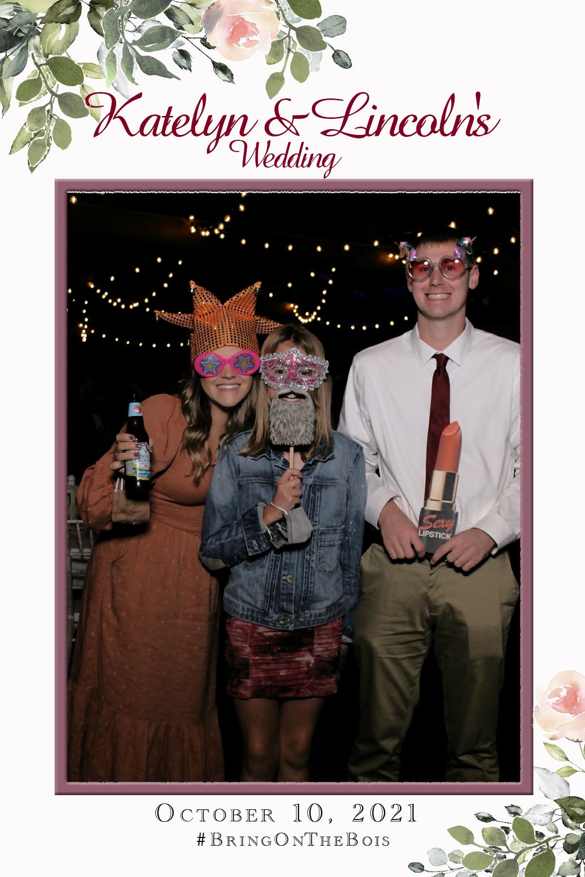 Katelyn and Lincoln's Wedding | View more photos from the event at gallery.mainemagicmirror.com/u/MaineMagicMirror/Katelyn-and-Lincolns-Wedding