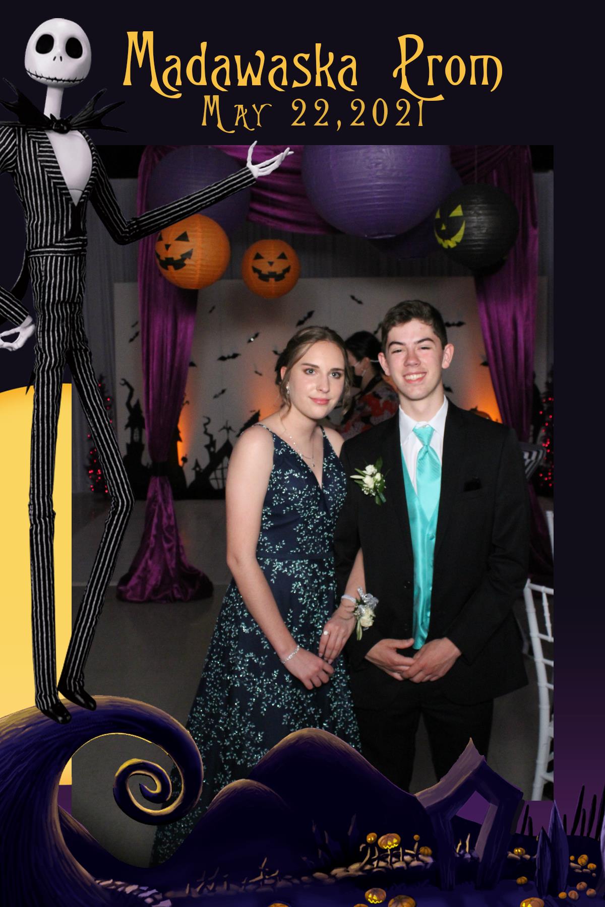 Madawaska Prom | View more photos from the event at gallery.mainemagicmirror.com/u/MaineMagicMirror/Madawaska-Prom