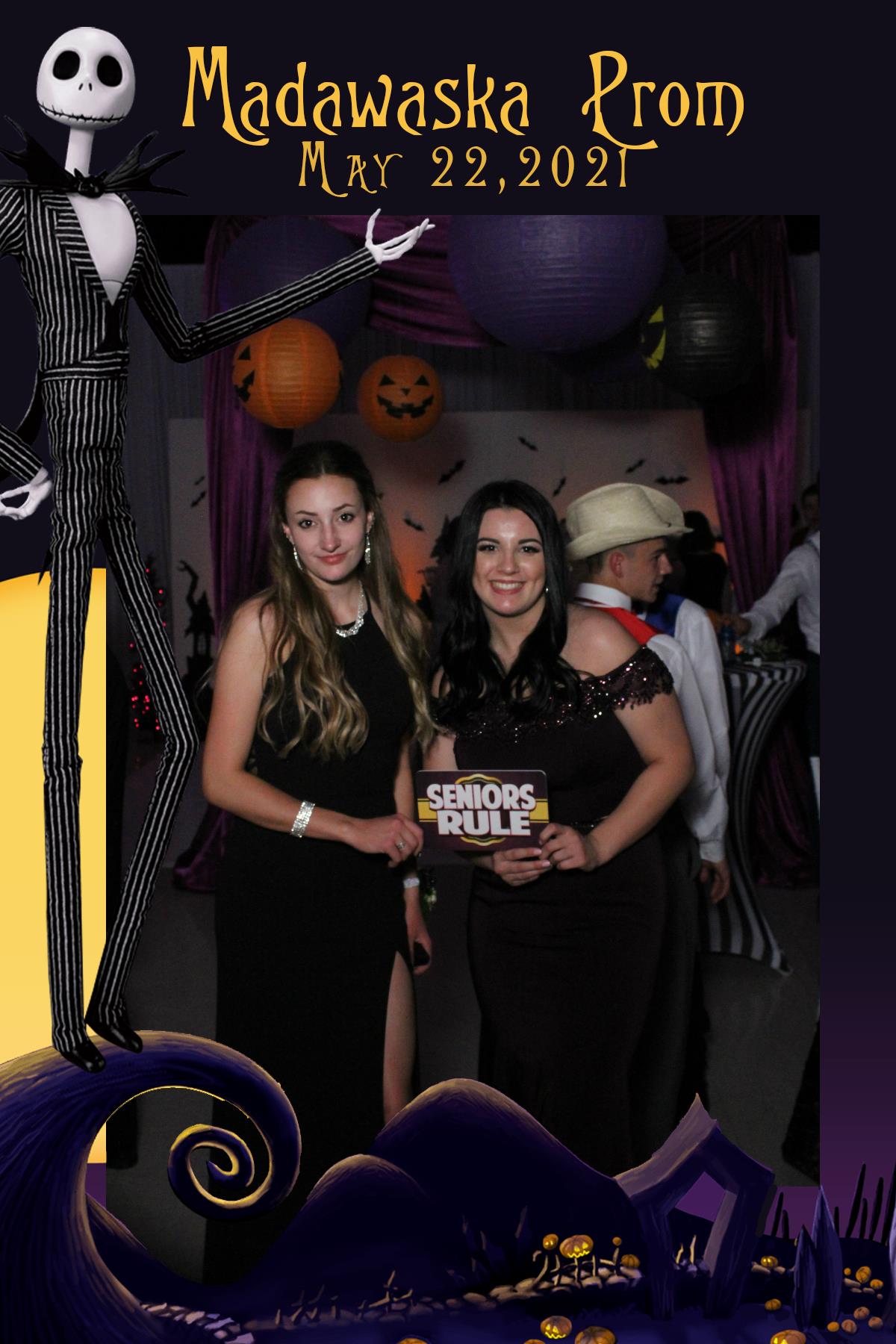 Madawaska Prom | View more photos from the event at gallery.mainemagicmirror.com/u/MaineMagicMirror/Madawaska-Prom