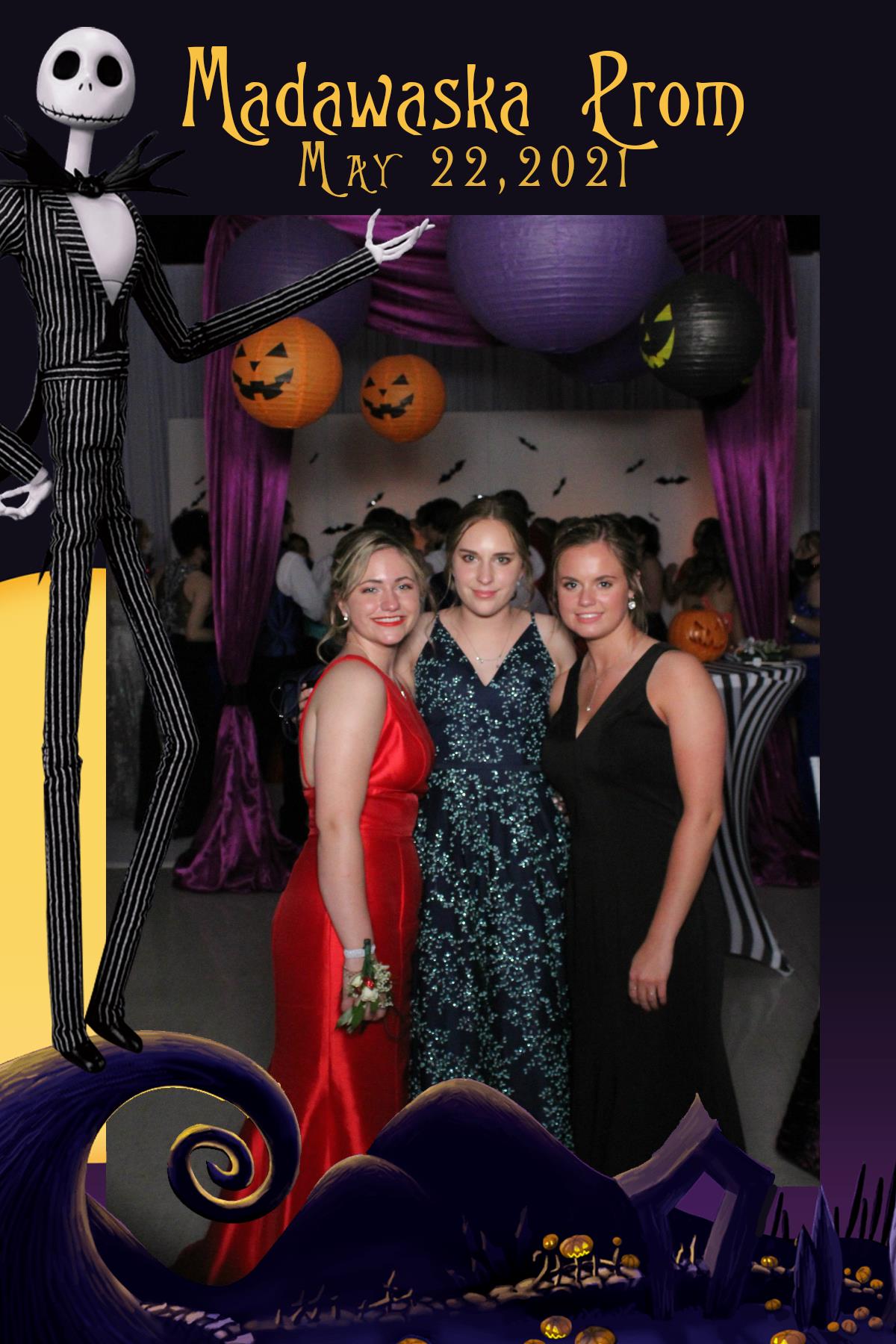Madawaska Prom | View more photos from the event at gallery.mainemagicmirror.com/u/MaineMagicMirror/Madawaska-Prom