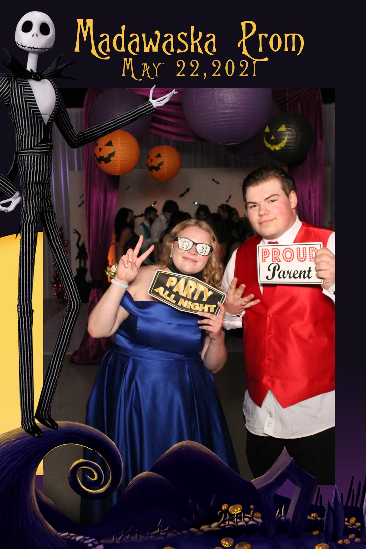 Madawaska Prom | View more photos from the event at gallery.mainemagicmirror.com/u/MaineMagicMirror/Madawaska-Prom