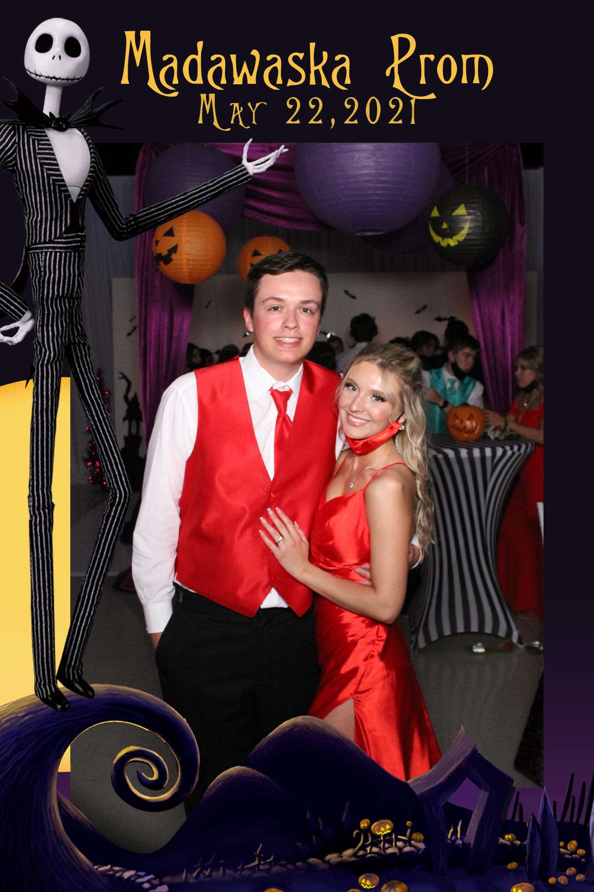 Madawaska Prom | View more photos from the event at gallery.mainemagicmirror.com/u/MaineMagicMirror/Madawaska-Prom