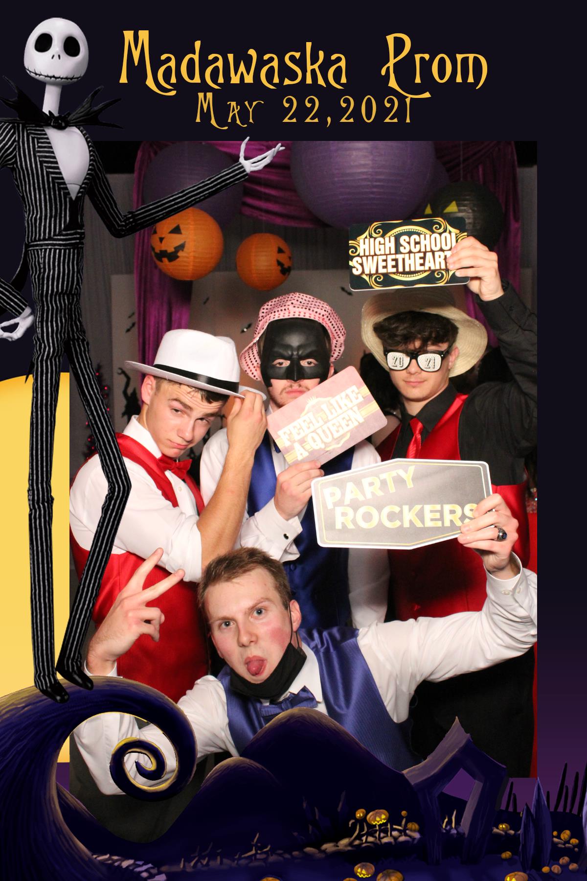 Madawaska Prom | View more photos from the event at gallery.mainemagicmirror.com/u/MaineMagicMirror/Madawaska-Prom
