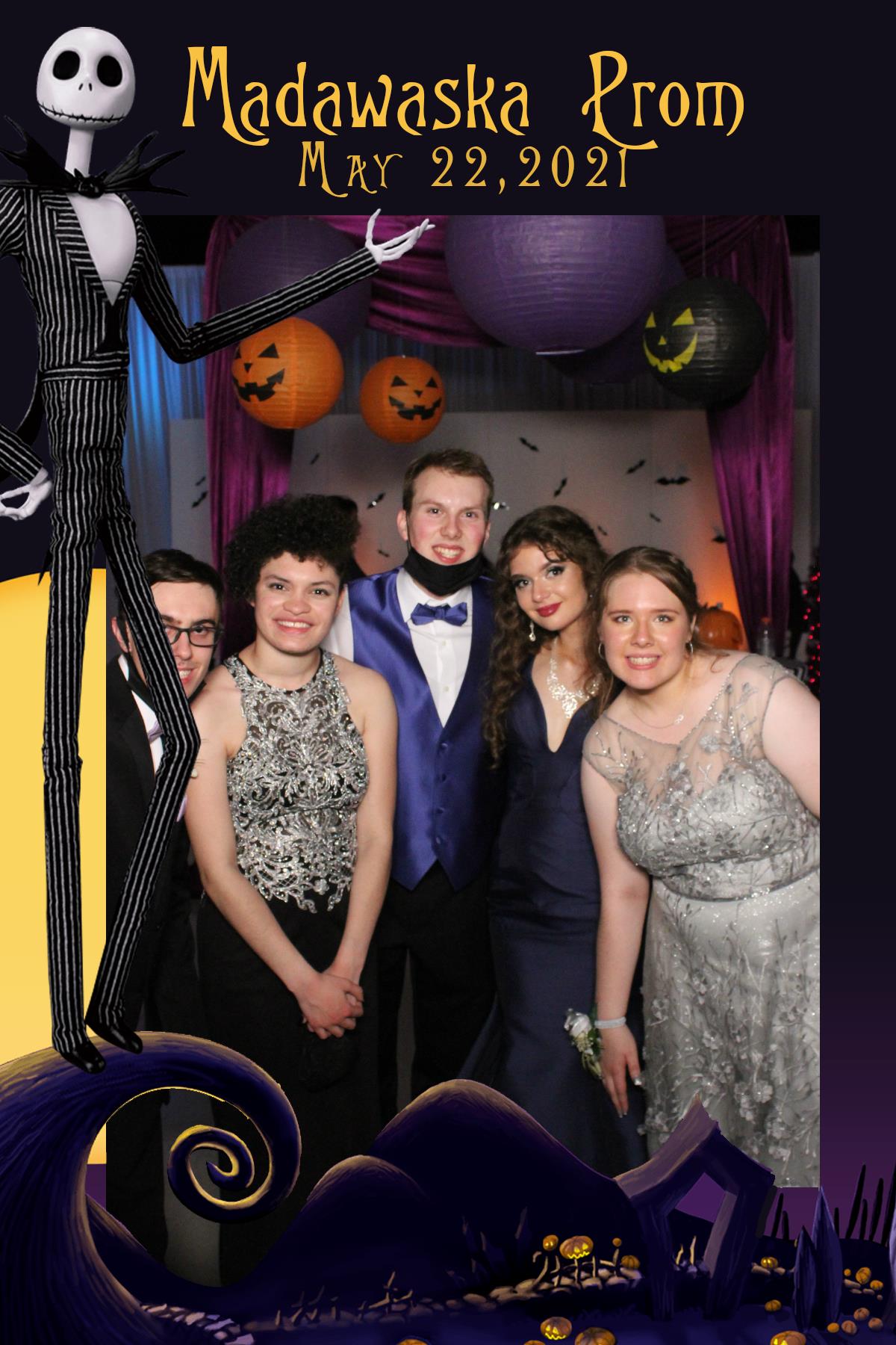 Madawaska Prom | View more photos from the event at gallery.mainemagicmirror.com/u/MaineMagicMirror/Madawaska-Prom