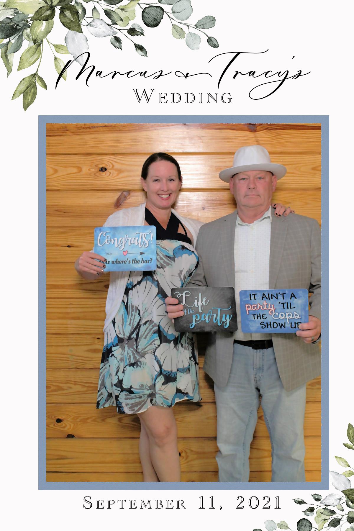 Marcus and Tracy's Wedding | View more photos from the event at gallery.mainemagicmirror.com/u/MaineMagicMirror/Marcus-and-Tracys-Wedding