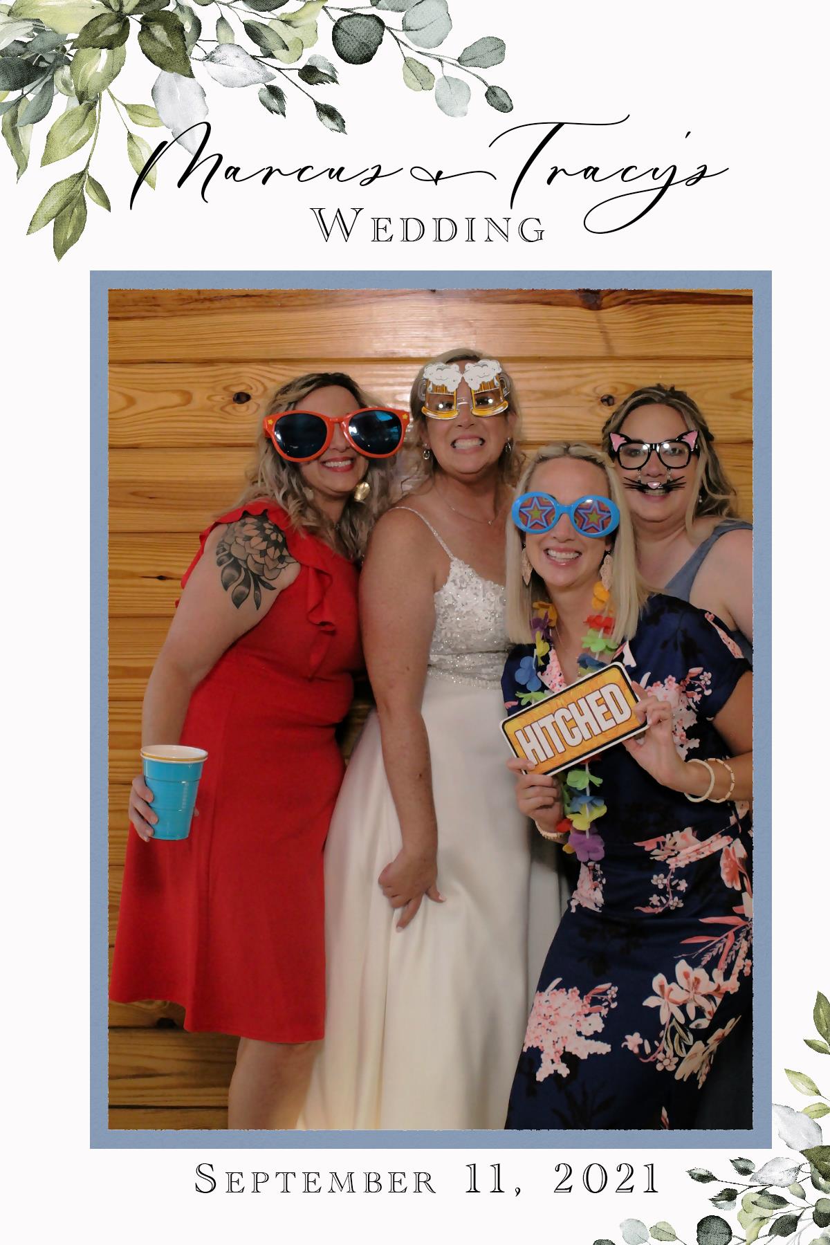 Marcus and Tracy's Wedding | View more photos from the event at gallery.mainemagicmirror.com/u/MaineMagicMirror/Marcus-and-Tracys-Wedding