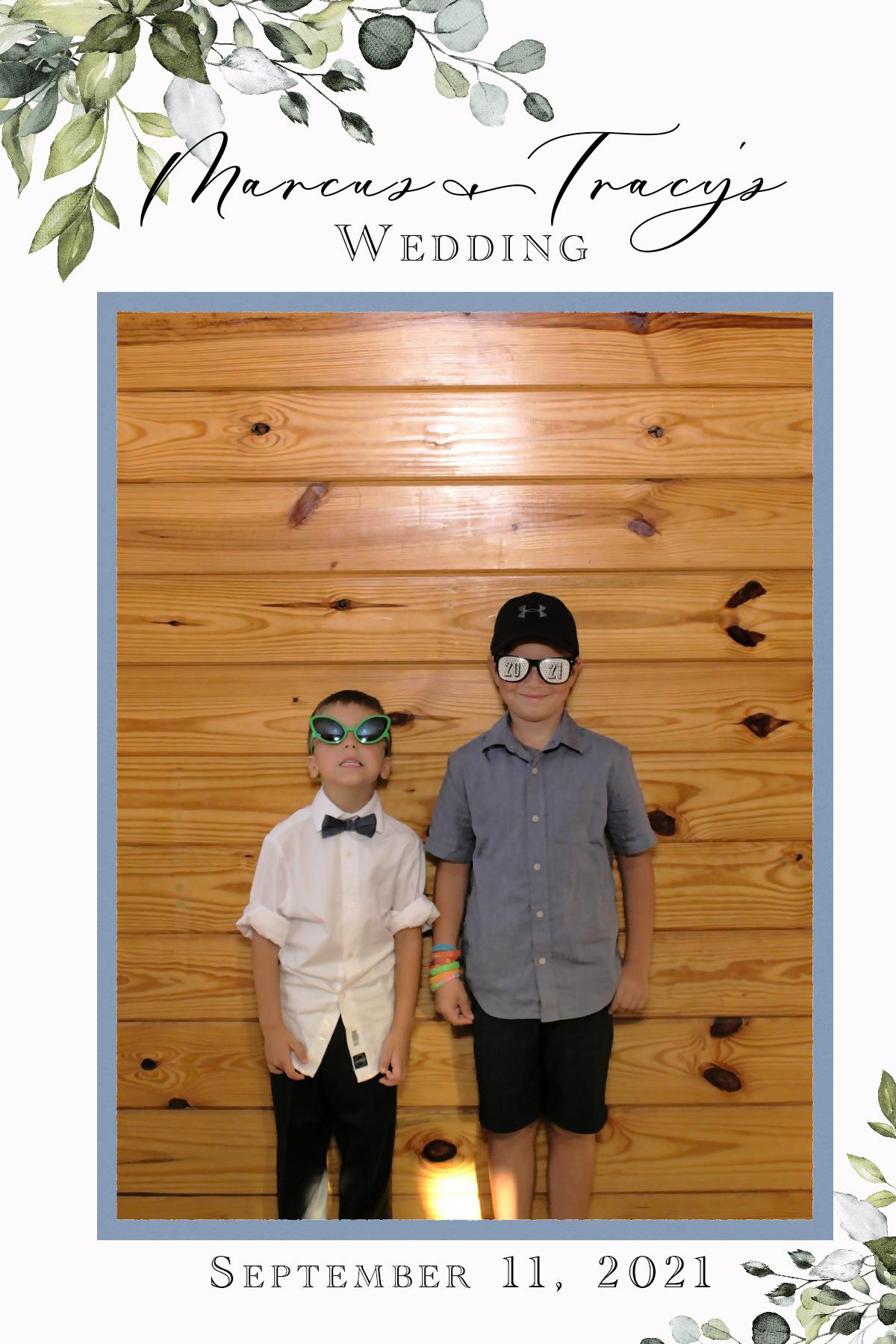 Marcus and Tracy's Wedding | View more photos from the event at gallery.mainemagicmirror.com/u/MaineMagicMirror/Marcus-and-Tracys-Wedding