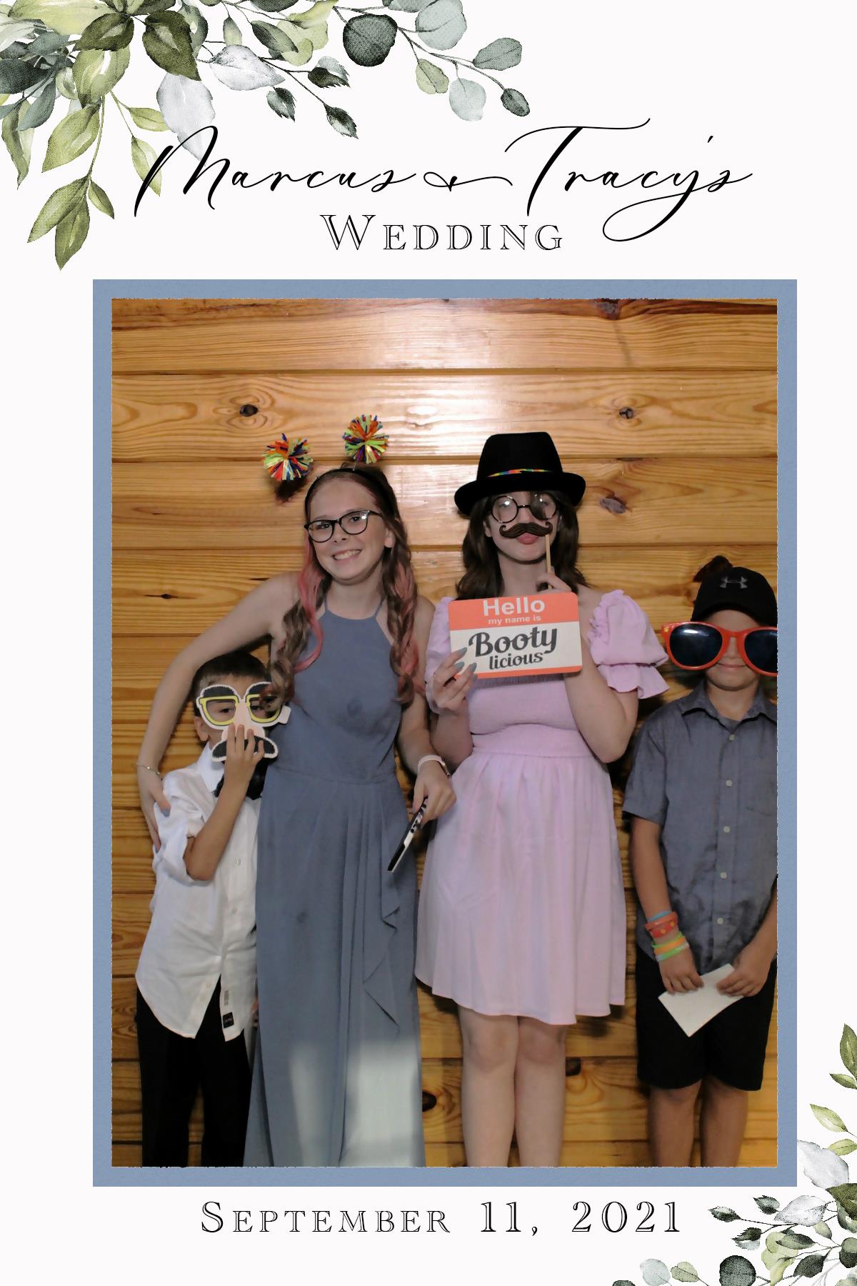 Marcus and Tracy's Wedding | View more photos from the event at gallery.mainemagicmirror.com/u/MaineMagicMirror/Marcus-and-Tracys-Wedding
