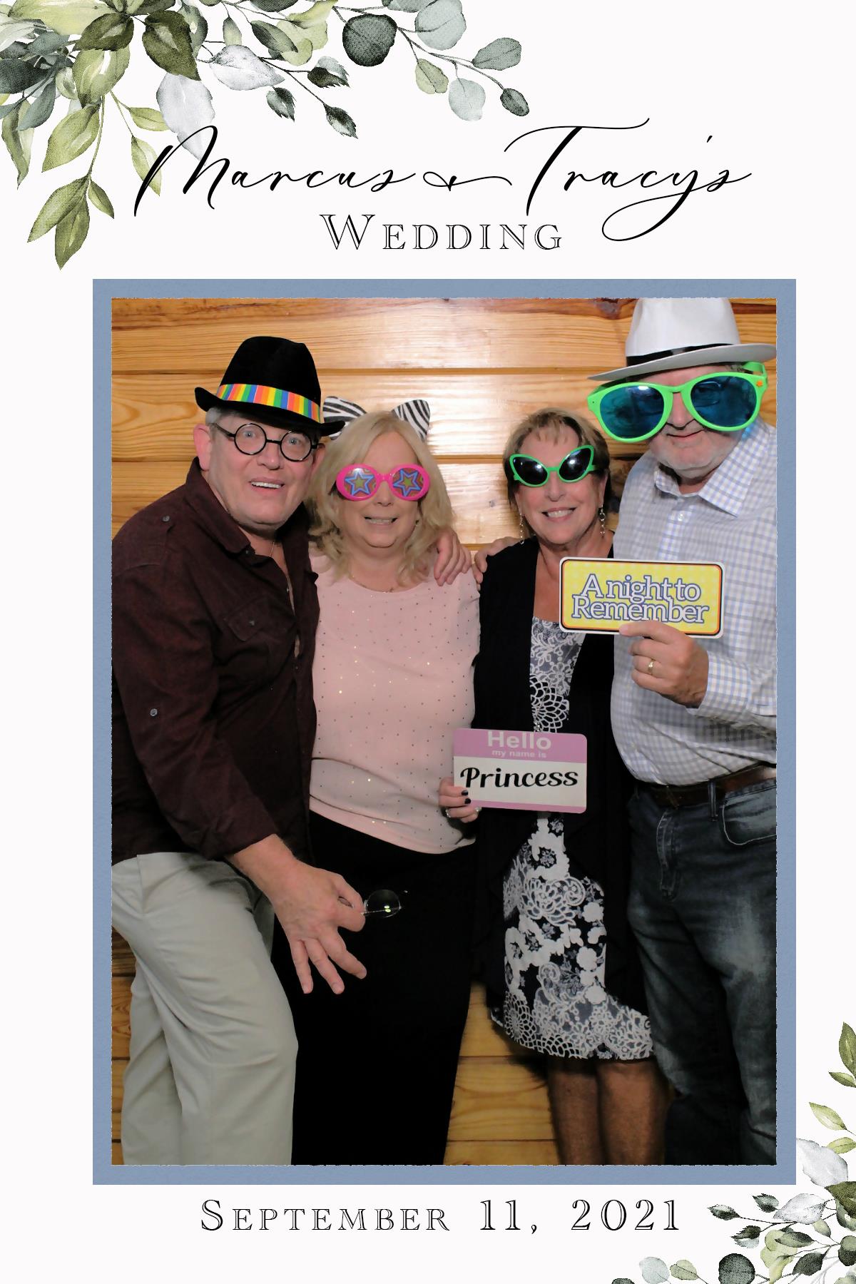 Marcus and Tracy's Wedding | View more photos from the event at gallery.mainemagicmirror.com/u/MaineMagicMirror/Marcus-and-Tracys-Wedding