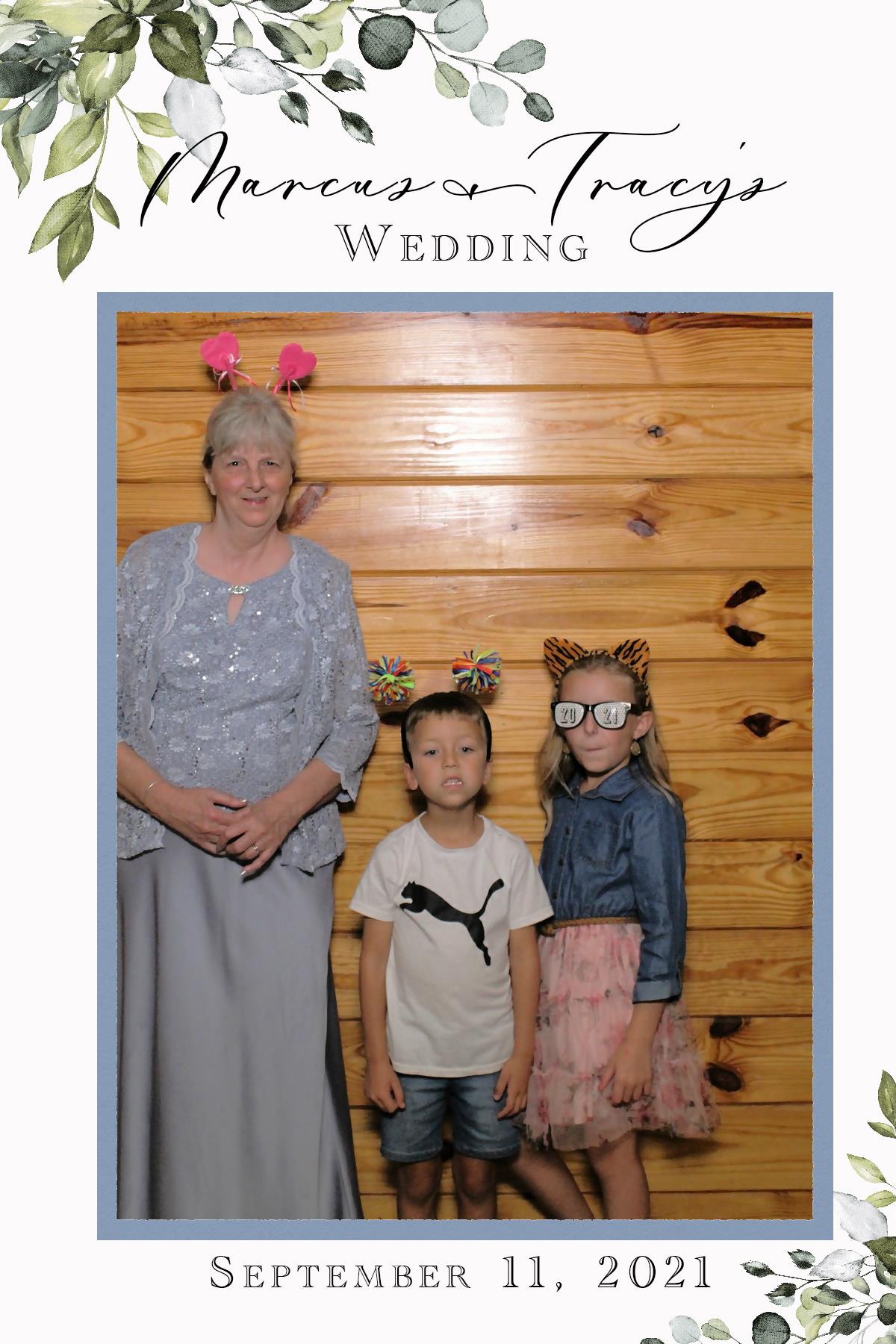 Marcus and Tracy's Wedding | View more photos from the event at gallery.mainemagicmirror.com/u/MaineMagicMirror/Marcus-and-Tracys-Wedding