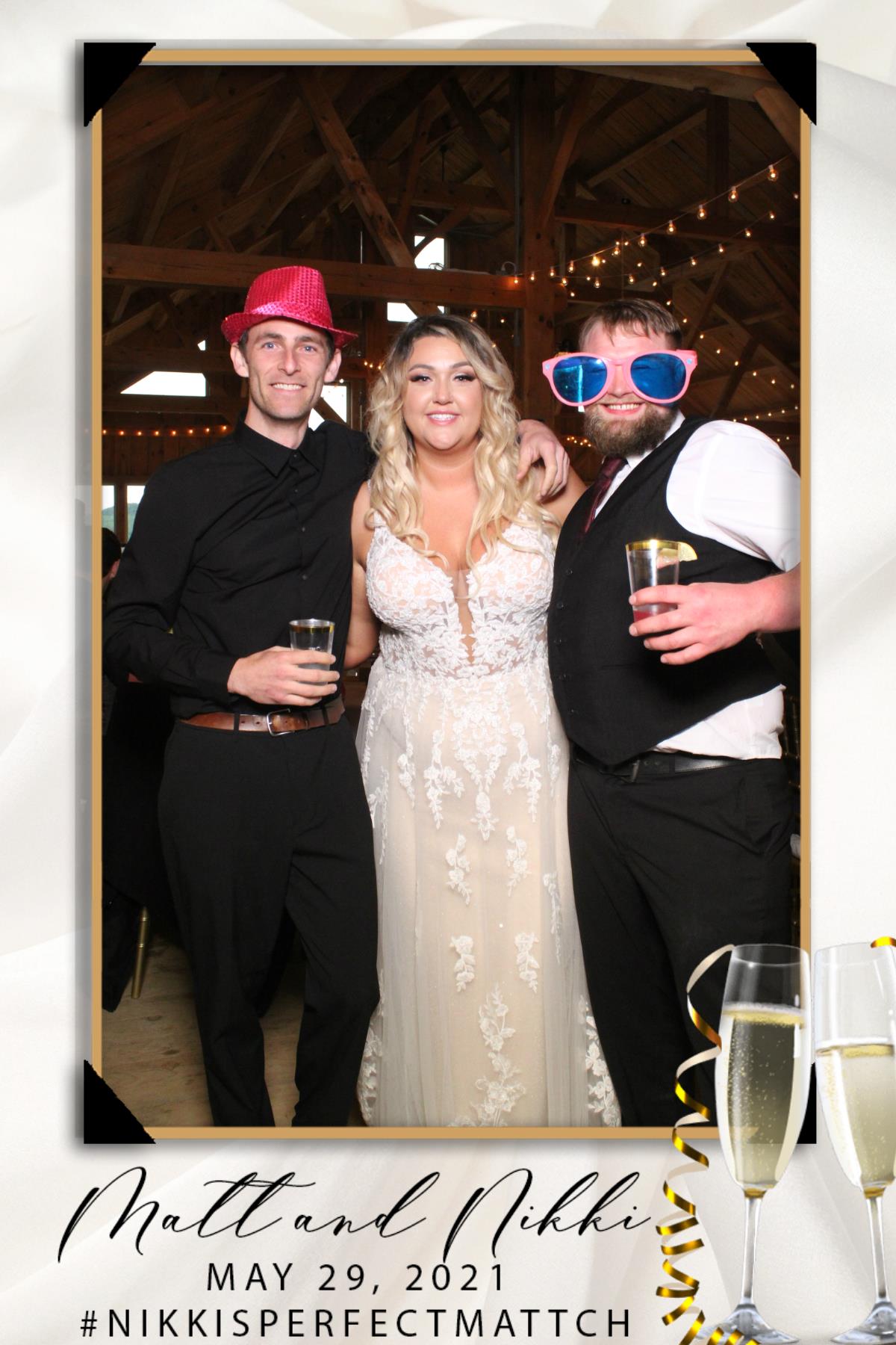 Matt and Nikki's Wedding | View more photos from the event at gallery.mainemagicmirror.com/u/MaineMagicMirror/Matt-and-Nikkis-Wedding
