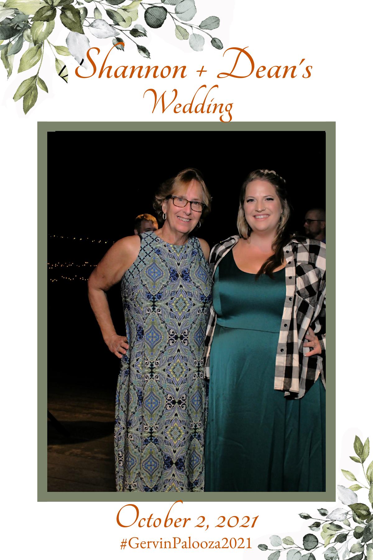 Shannon and Dean's Wedding | View more photos from the event at gallery.mainemagicmirror.com/u/MaineMagicMirror/Shannon-and-Deans-Wedding