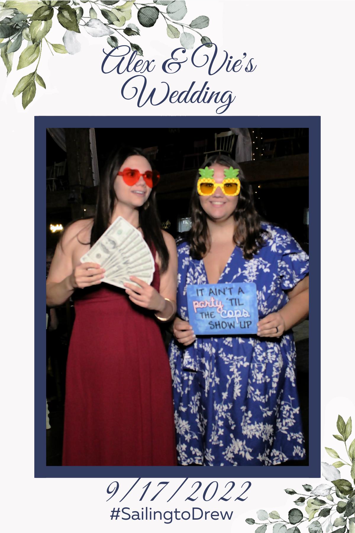 Alex and Vie's Wedding | View more photos from the event at gallery.mainemagicmirror.com/u/MaineMagicMirror/Alex-and-Vies-Wedding