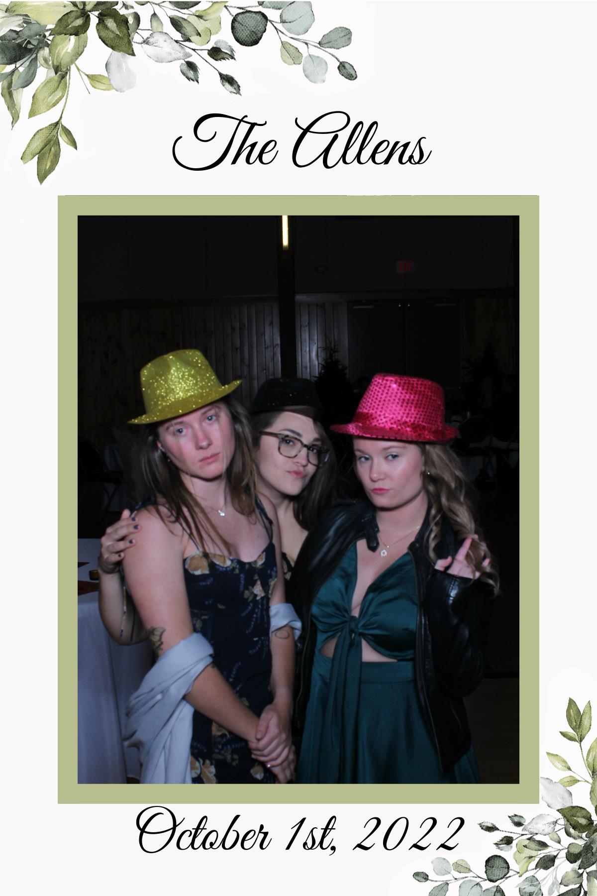Annie and Zach's Wedding | View more photos from the event at gallery.mainemagicmirror.com/u/MaineMagicMirror/Annie-and-Zachs-Wedding