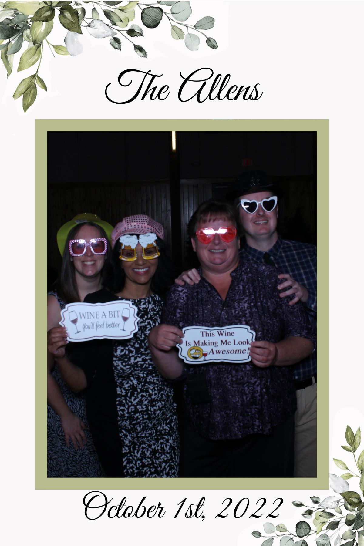 Annie and Zach's Wedding | View more photos from the event at gallery.mainemagicmirror.com/u/MaineMagicMirror/Annie-and-Zachs-Wedding