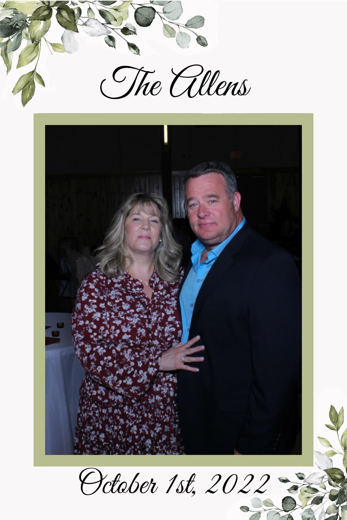Annie and Zach's Wedding | View more photos from the event at gallery.mainemagicmirror.com/u/MaineMagicMirror/Annie-and-Zachs-Wedding