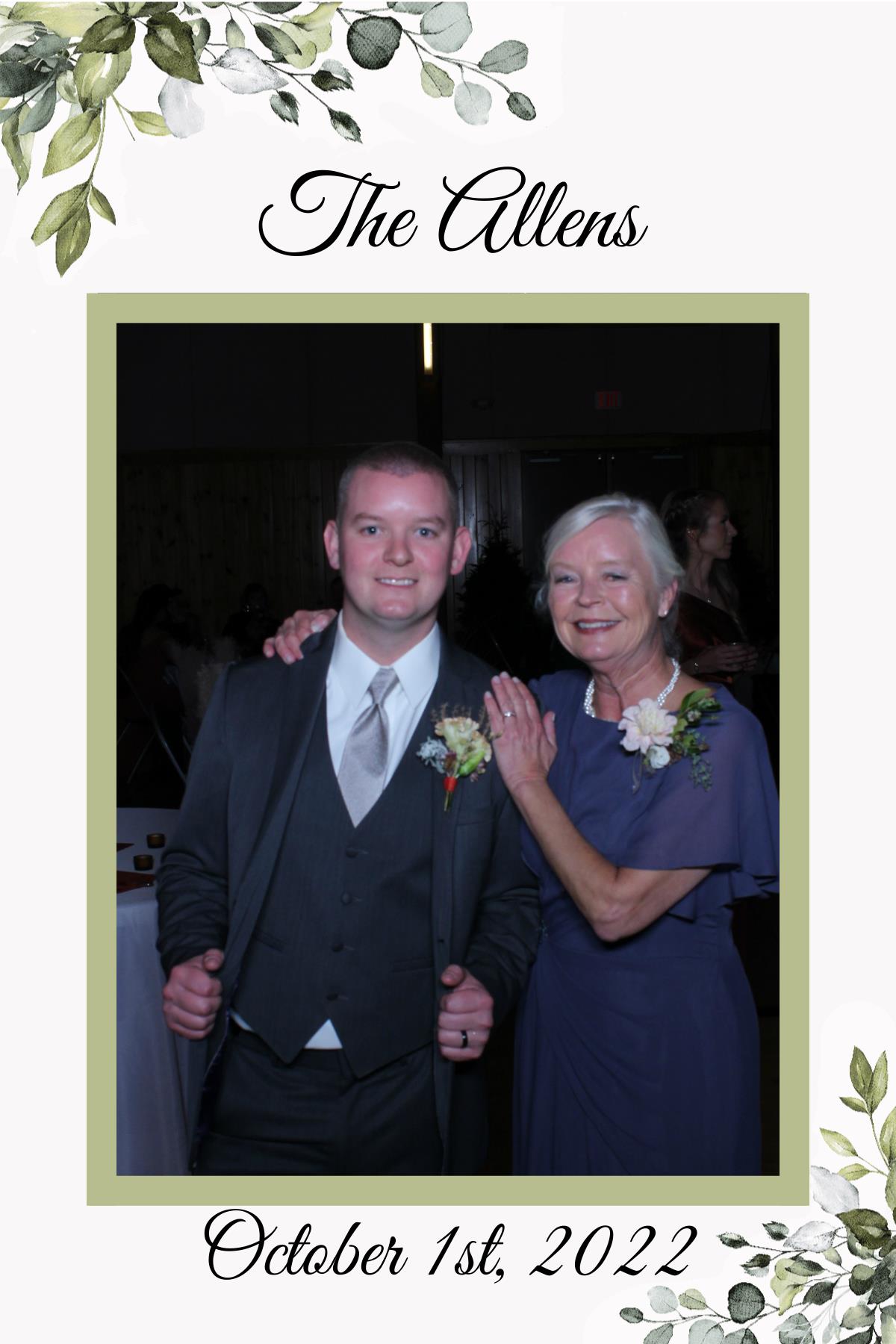 Annie and Zach's Wedding | View more photos from the event at gallery.mainemagicmirror.com/u/MaineMagicMirror/Annie-and-Zachs-Wedding