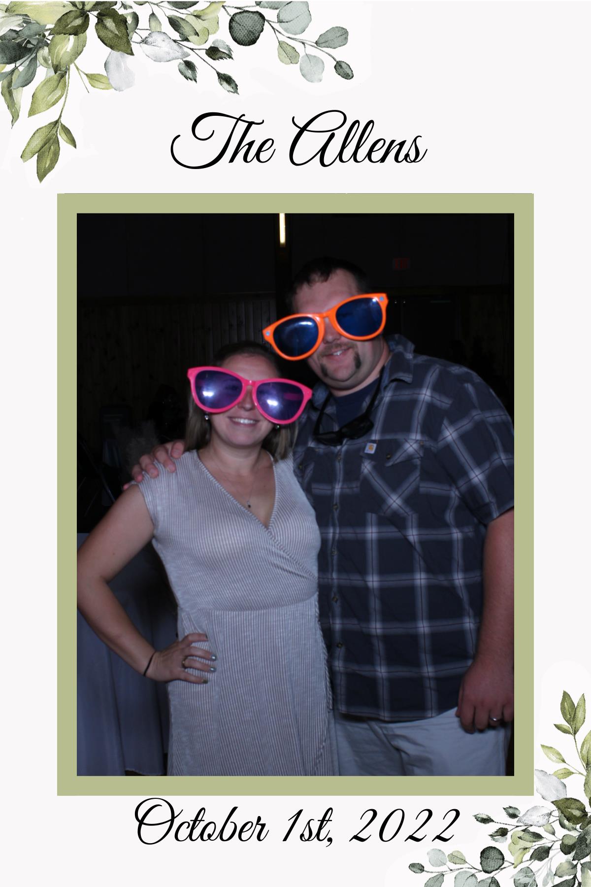 Annie and Zach's Wedding | View more photos from the event at gallery.mainemagicmirror.com/u/MaineMagicMirror/Annie-and-Zachs-Wedding