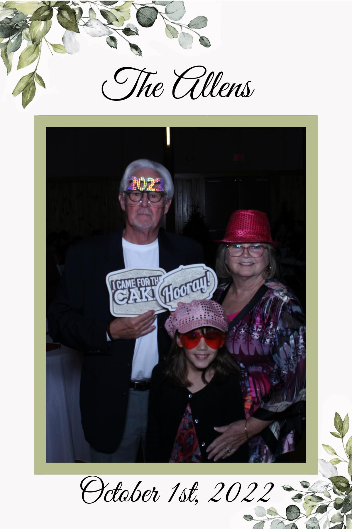 Annie and Zach's Wedding | View more photos from the event at gallery.mainemagicmirror.com/u/MaineMagicMirror/Annie-and-Zachs-Wedding