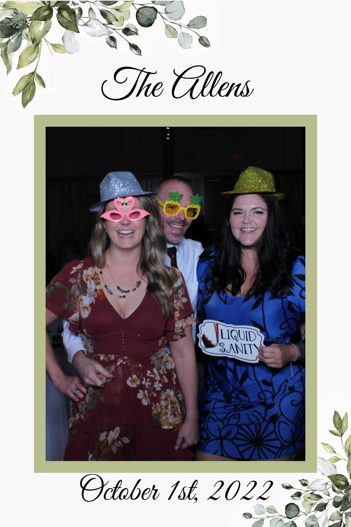 Annie and Zach's Wedding | View more photos from the event at gallery.mainemagicmirror.com/u/MaineMagicMirror/Annie-and-Zachs-Wedding