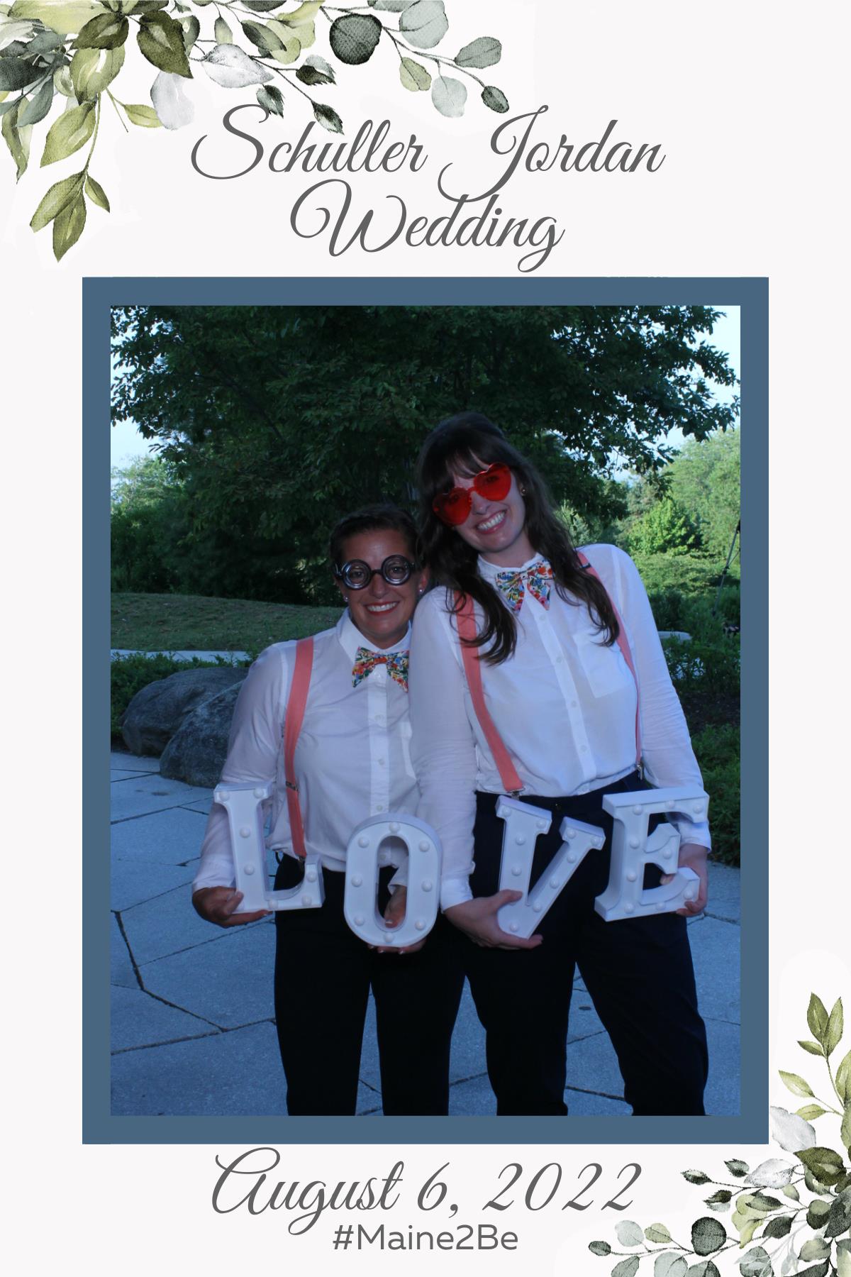 Casey and Finn's Wedding | View more photos from the event at gallery.mainemagicmirror.com/u/MaineMagicMirror/Casey-and-Finns-Wedding
