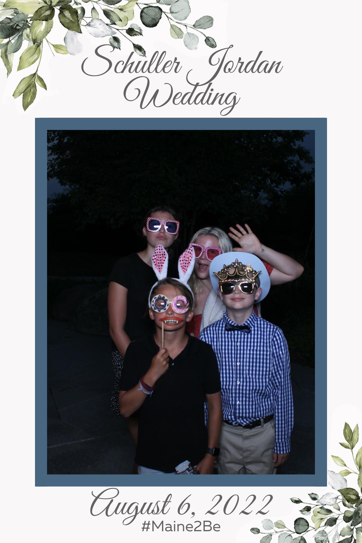 Casey and Finn's Wedding | View more photos from the event at gallery.mainemagicmirror.com/u/MaineMagicMirror/Casey-and-Finns-Wedding