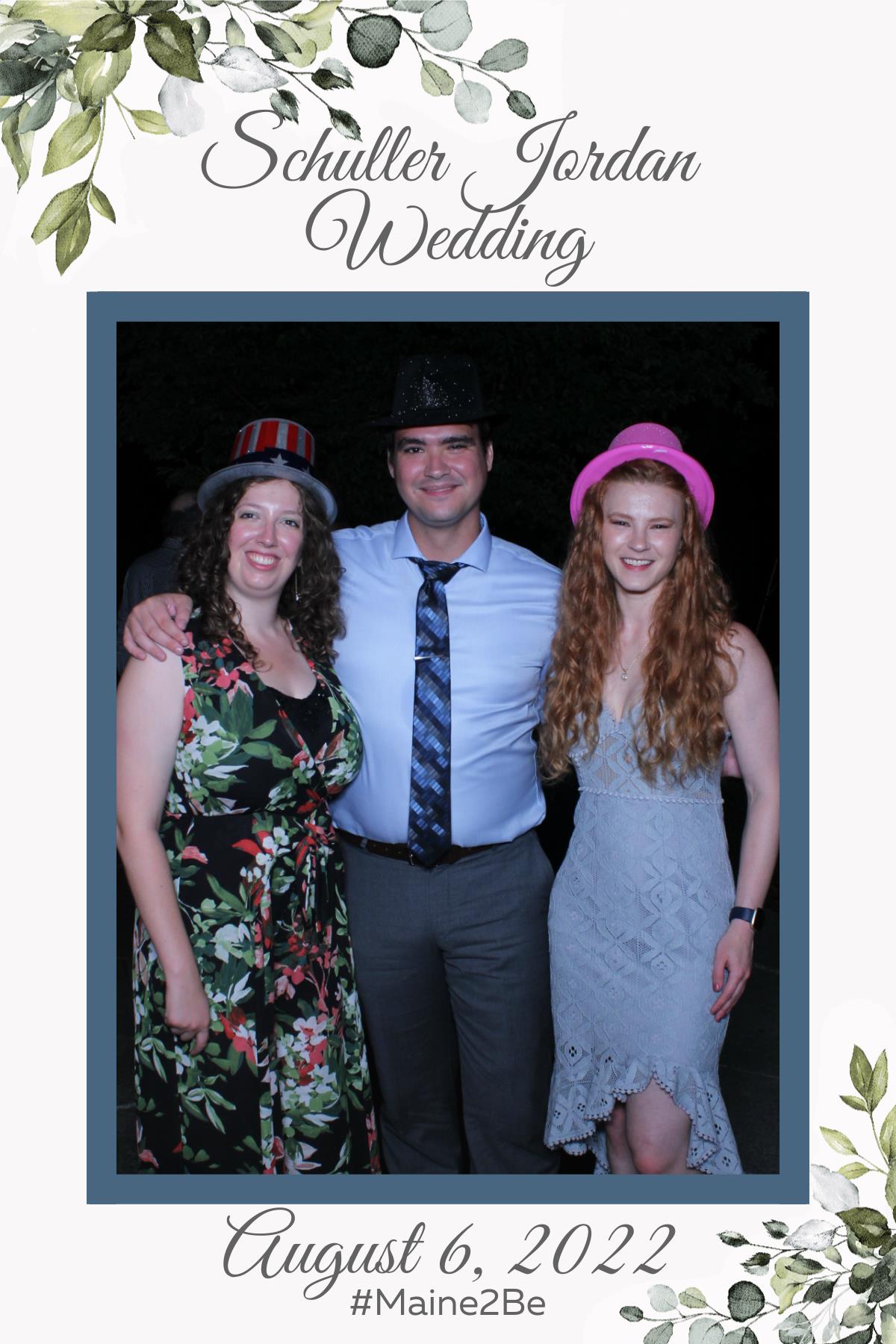 Casey and Finn's Wedding | View more photos from the event at gallery.mainemagicmirror.com/u/MaineMagicMirror/Casey-and-Finns-Wedding
