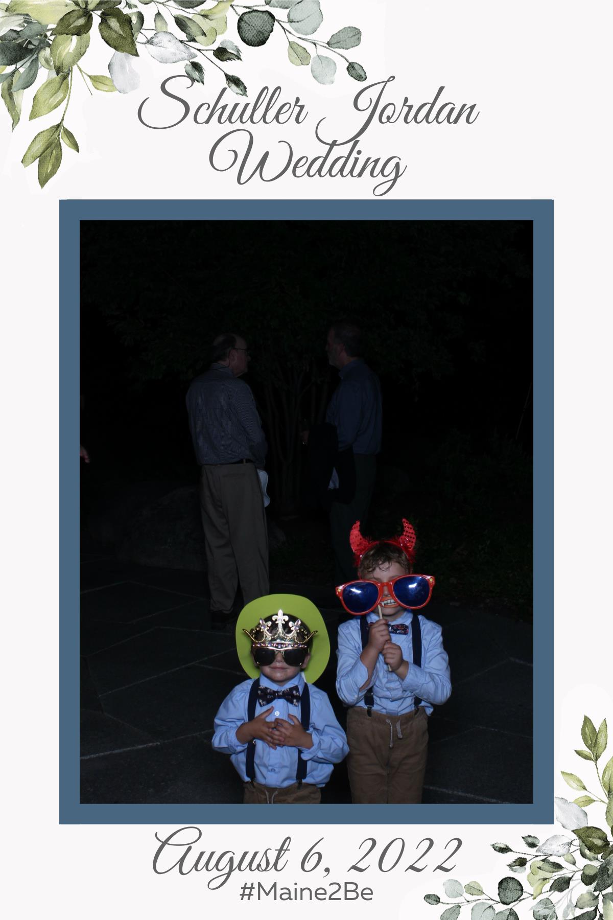 Casey and Finn's Wedding | View more photos from the event at gallery.mainemagicmirror.com/u/MaineMagicMirror/Casey-and-Finns-Wedding