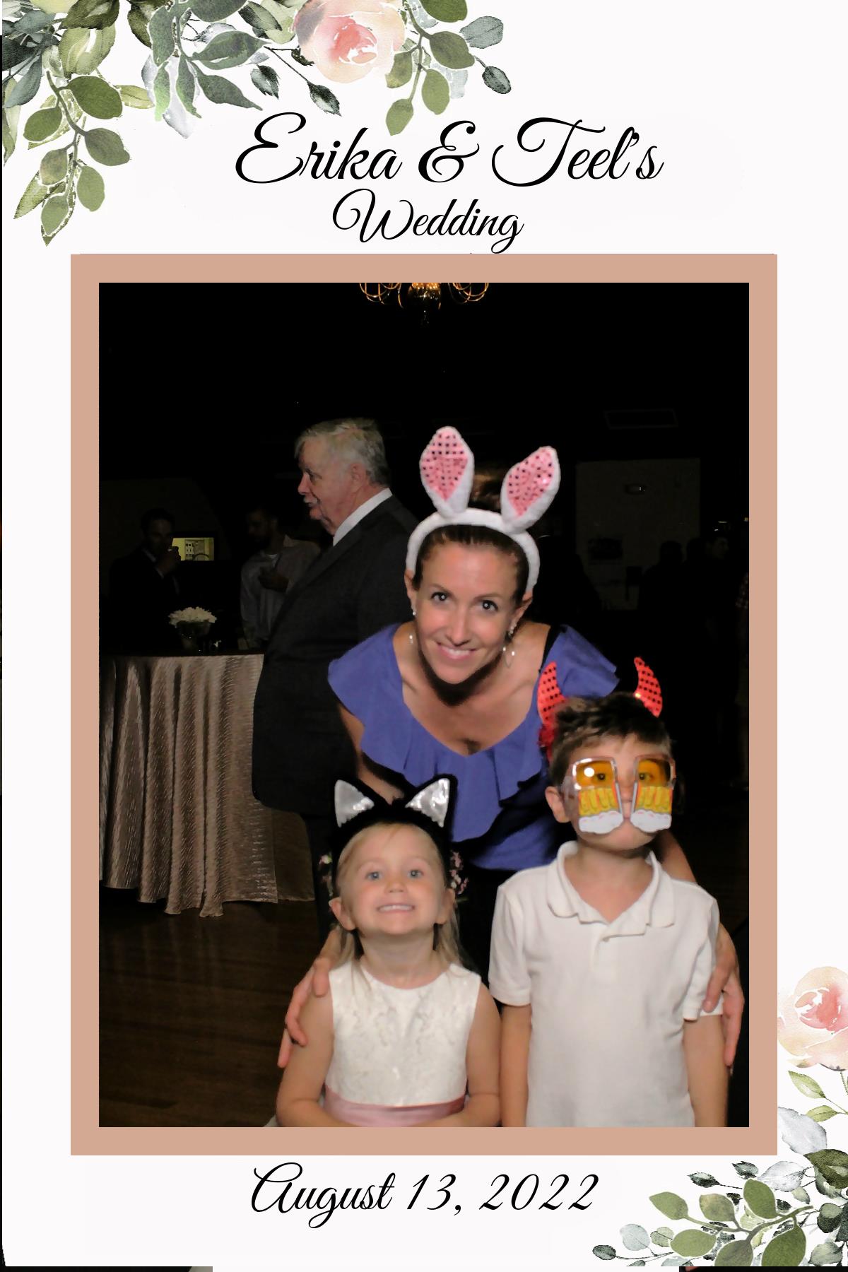 Erika and Teel's Wedding | View more photos from the event at gallery.mainemagicmirror.com/u/MaineMagicMirror/Erika-and-Teels-Wedding
