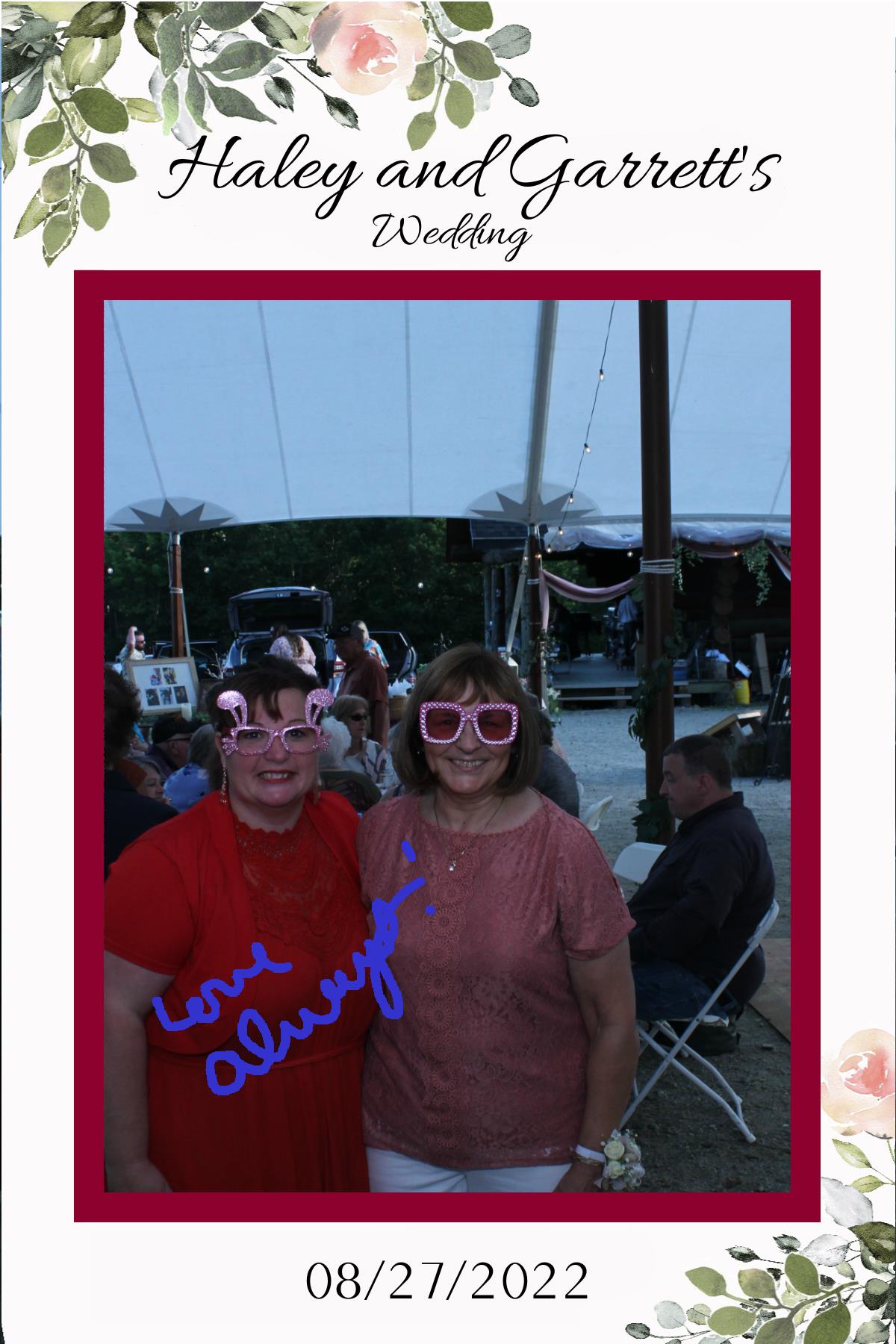 Haley and Garrett's Wedding | View more photos from the event at gallery.mainemagicmirror.com/u/MaineMagicMirror/Haley-and-Garretts-Wedding