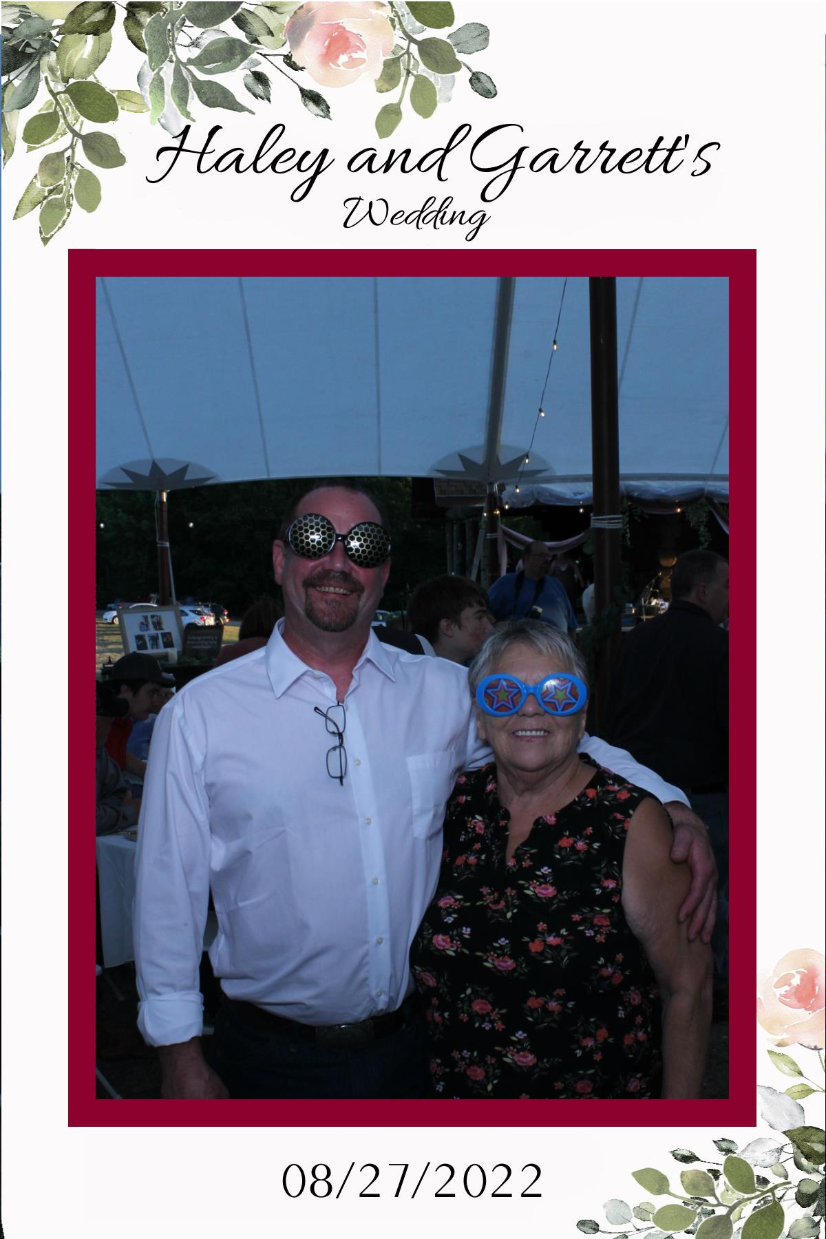 Haley and Garrett's Wedding | View more photos from the event at gallery.mainemagicmirror.com/u/MaineMagicMirror/Haley-and-Garretts-Wedding