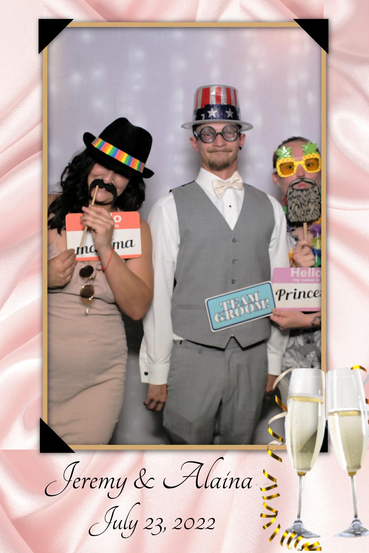 Jeremy & Alaina's Wedding | View more photos from the event at gallery.mainemagicmirror.com/u/MaineMagicMirror/Jeremy-Alainas-Wedding