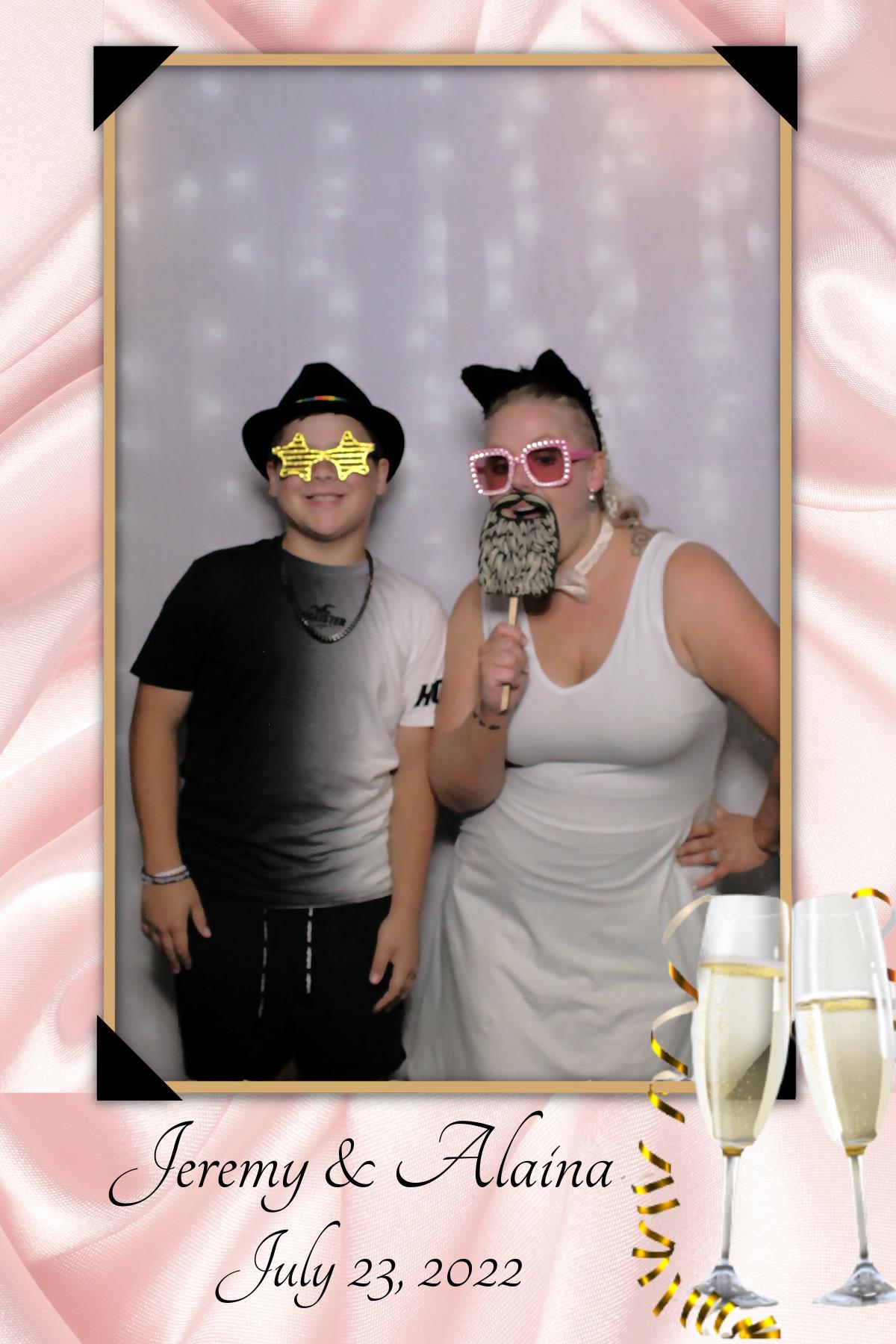 Jeremy & Alaina's Wedding | View more photos from the event at gallery.mainemagicmirror.com/u/MaineMagicMirror/Jeremy-Alainas-Wedding