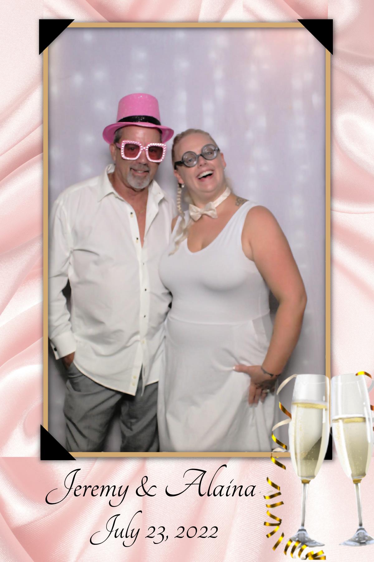 Jeremy & Alaina's Wedding | View more photos from the event at gallery.mainemagicmirror.com/u/MaineMagicMirror/Jeremy-Alainas-Wedding