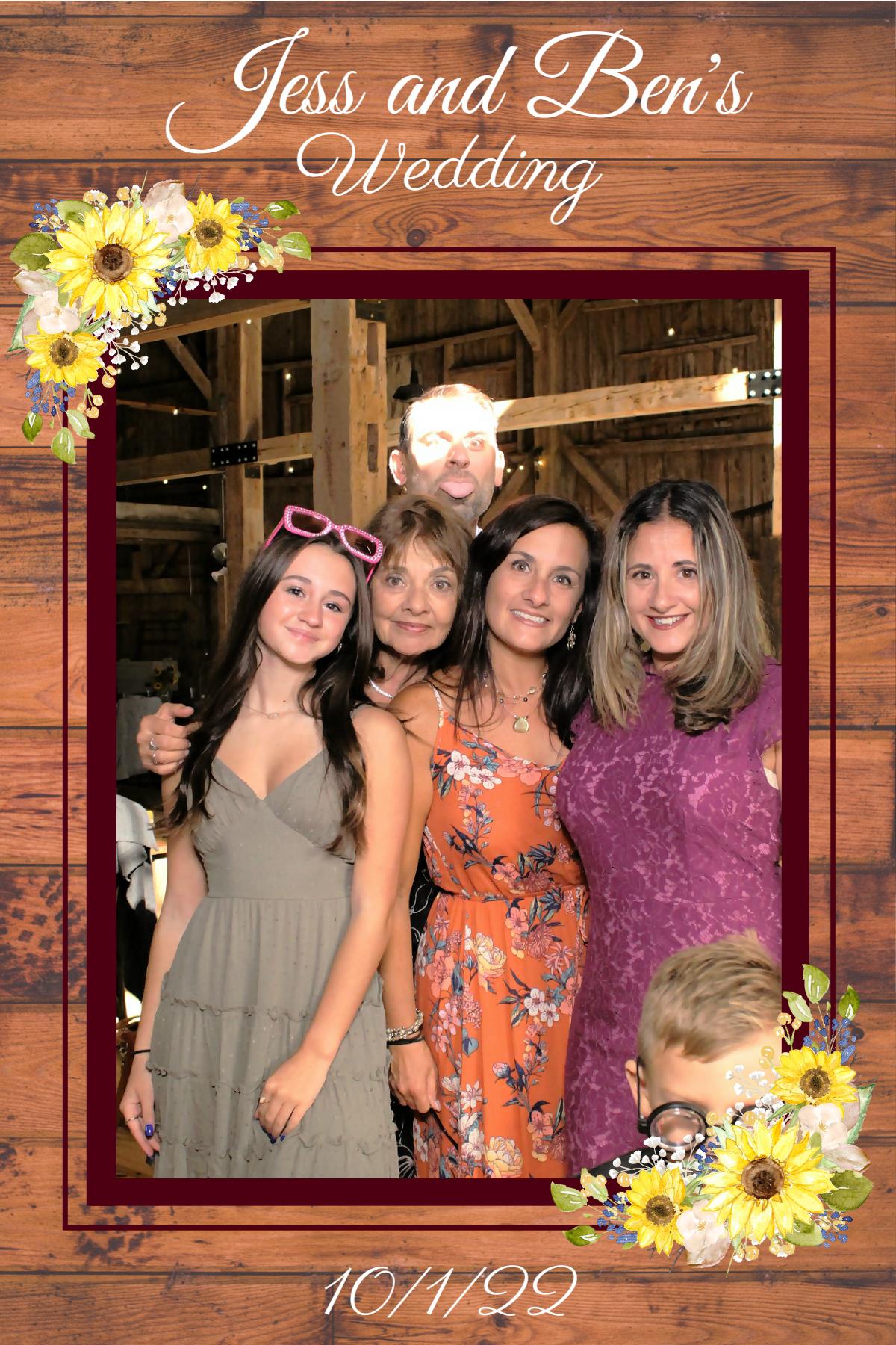 Jess and Ben's Wedding | View more photos from the event at gallery.mainemagicmirror.com/u/MaineMagicMirror/Jess-and-Bens-Wedding
