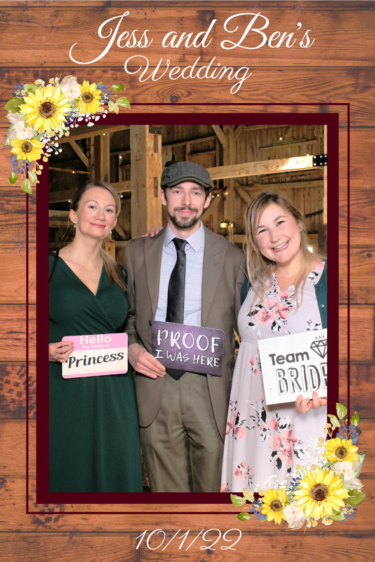 Jess and Ben's Wedding | View more photos from the event at gallery.mainemagicmirror.com/u/MaineMagicMirror/Jess-and-Bens-Wedding