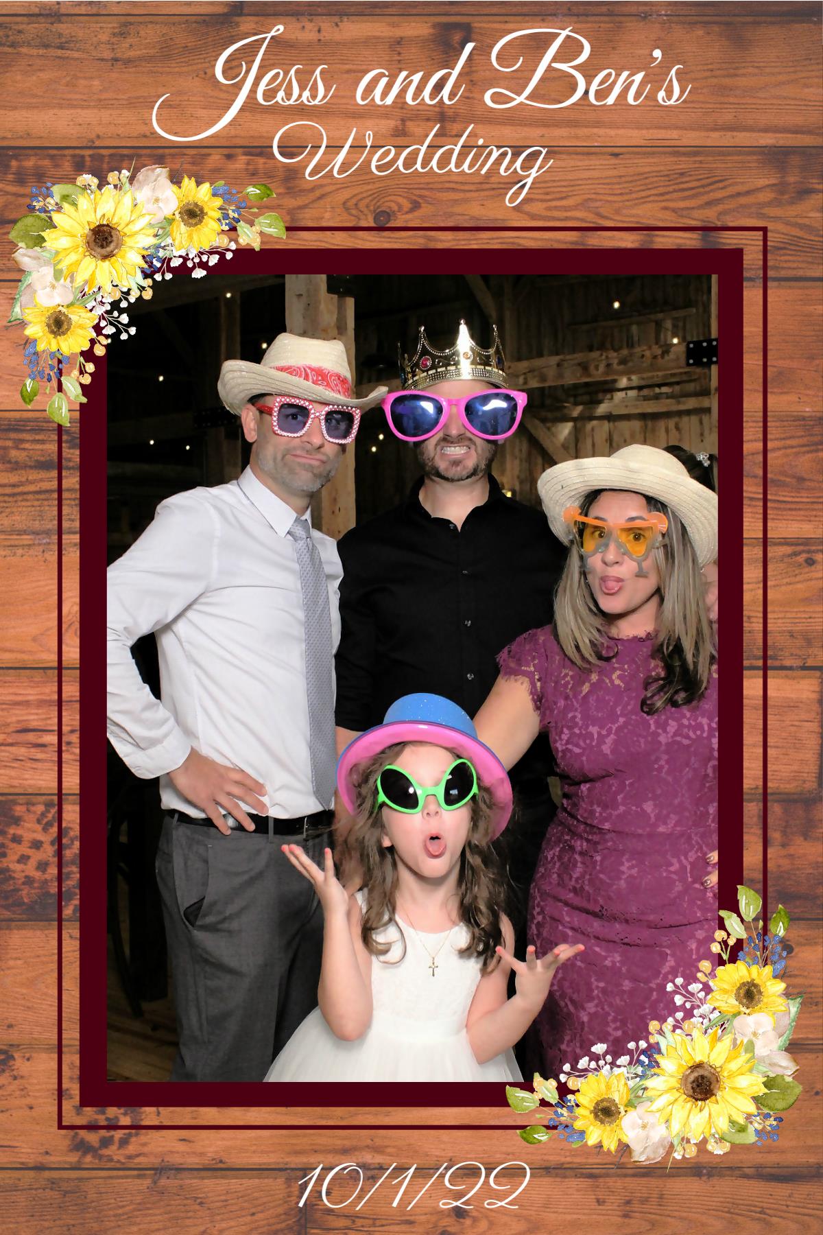 Jess and Ben's Wedding | View more photos from the event at gallery.mainemagicmirror.com/u/MaineMagicMirror/Jess-and-Bens-Wedding