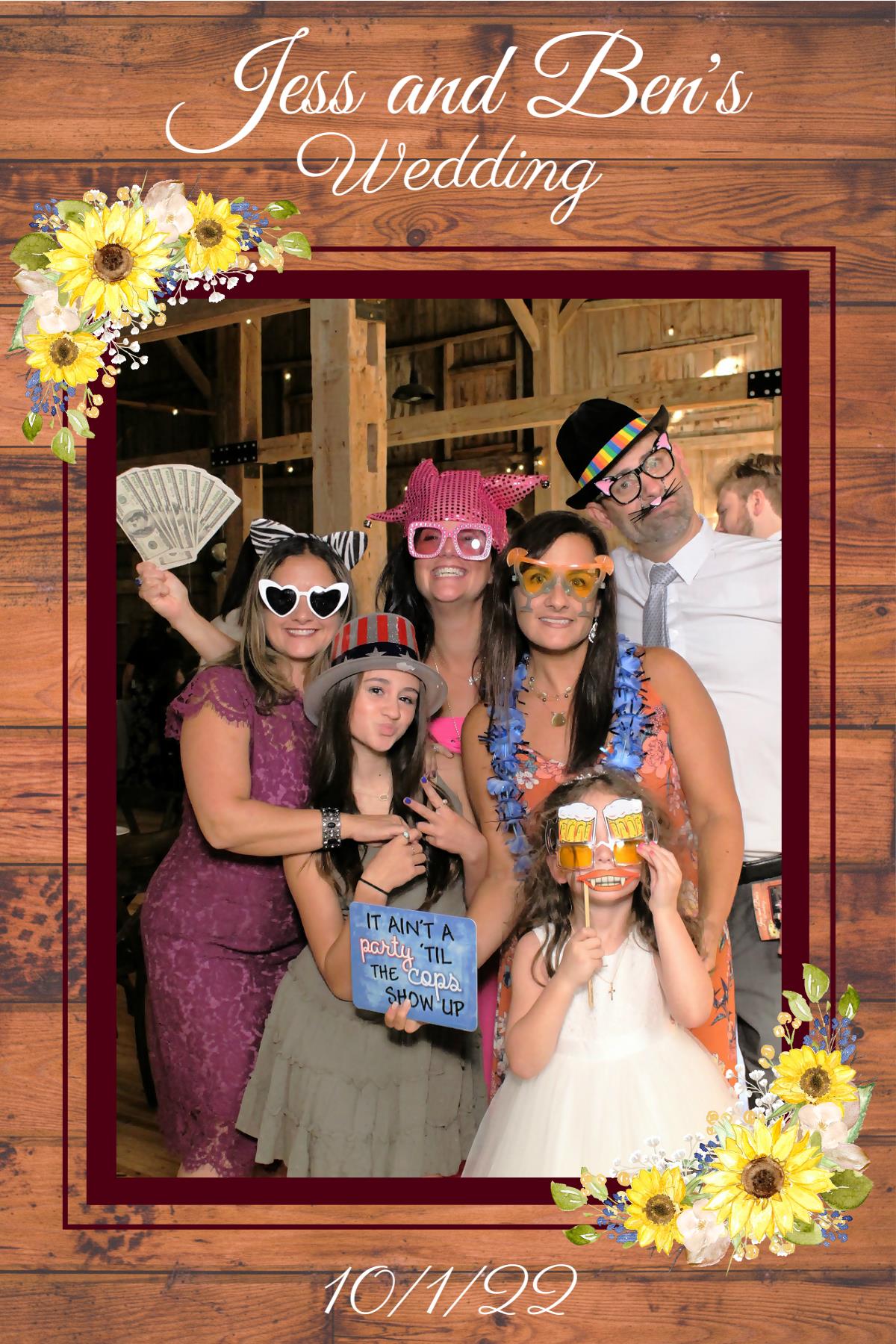 Jess and Ben's Wedding | View more photos from the event at gallery.mainemagicmirror.com/u/MaineMagicMirror/Jess-and-Bens-Wedding