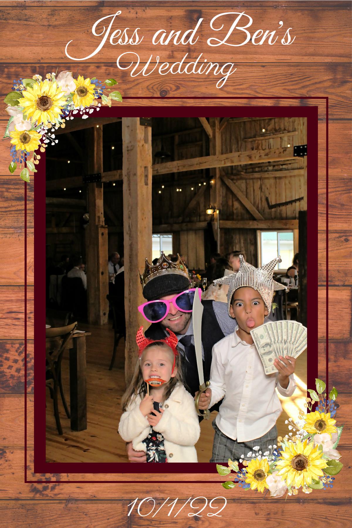 Jess and Ben's Wedding | View more photos from the event at gallery.mainemagicmirror.com/u/MaineMagicMirror/Jess-and-Bens-Wedding