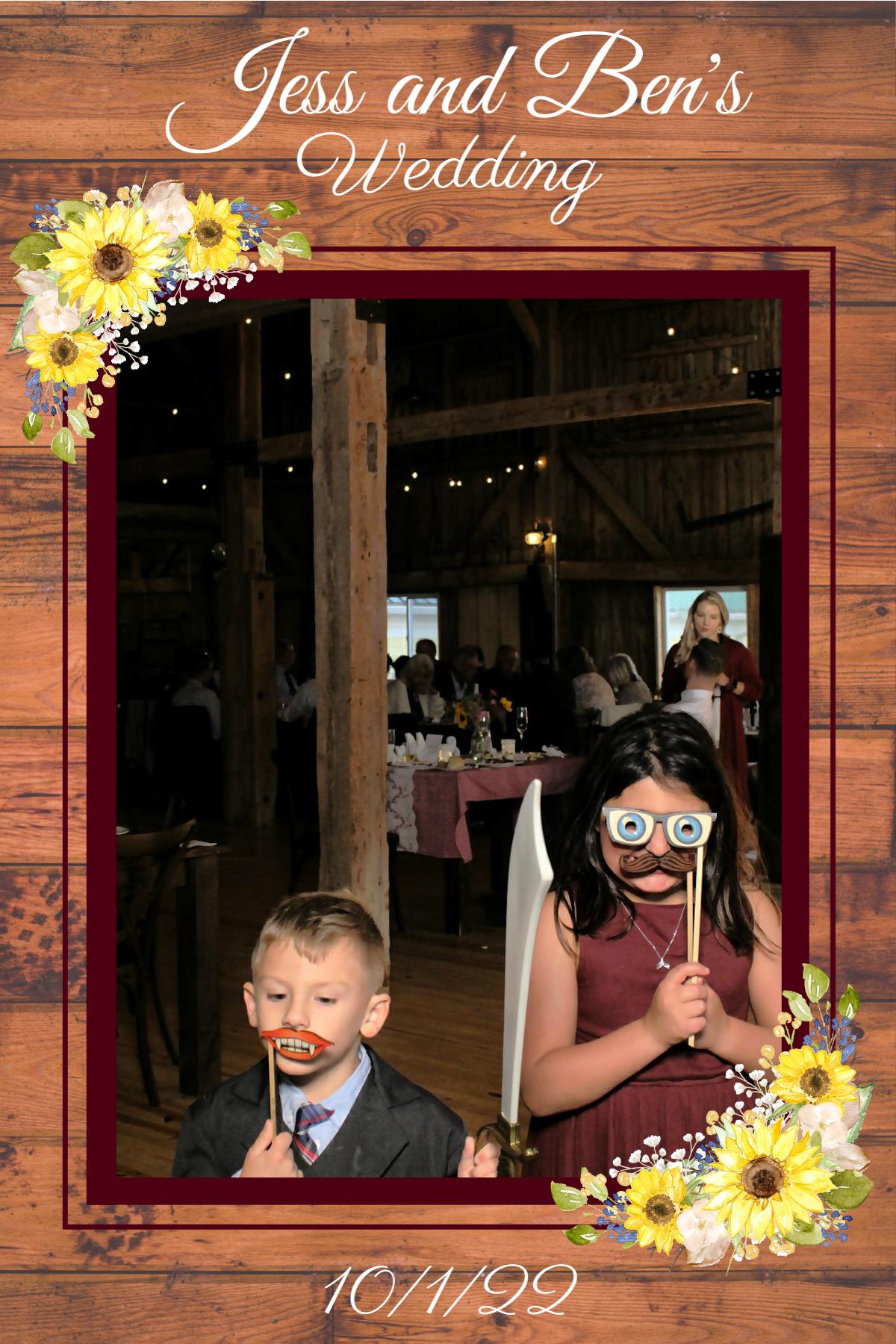 Jess and Ben's Wedding | View more photos from the event at gallery.mainemagicmirror.com/u/MaineMagicMirror/Jess-and-Bens-Wedding