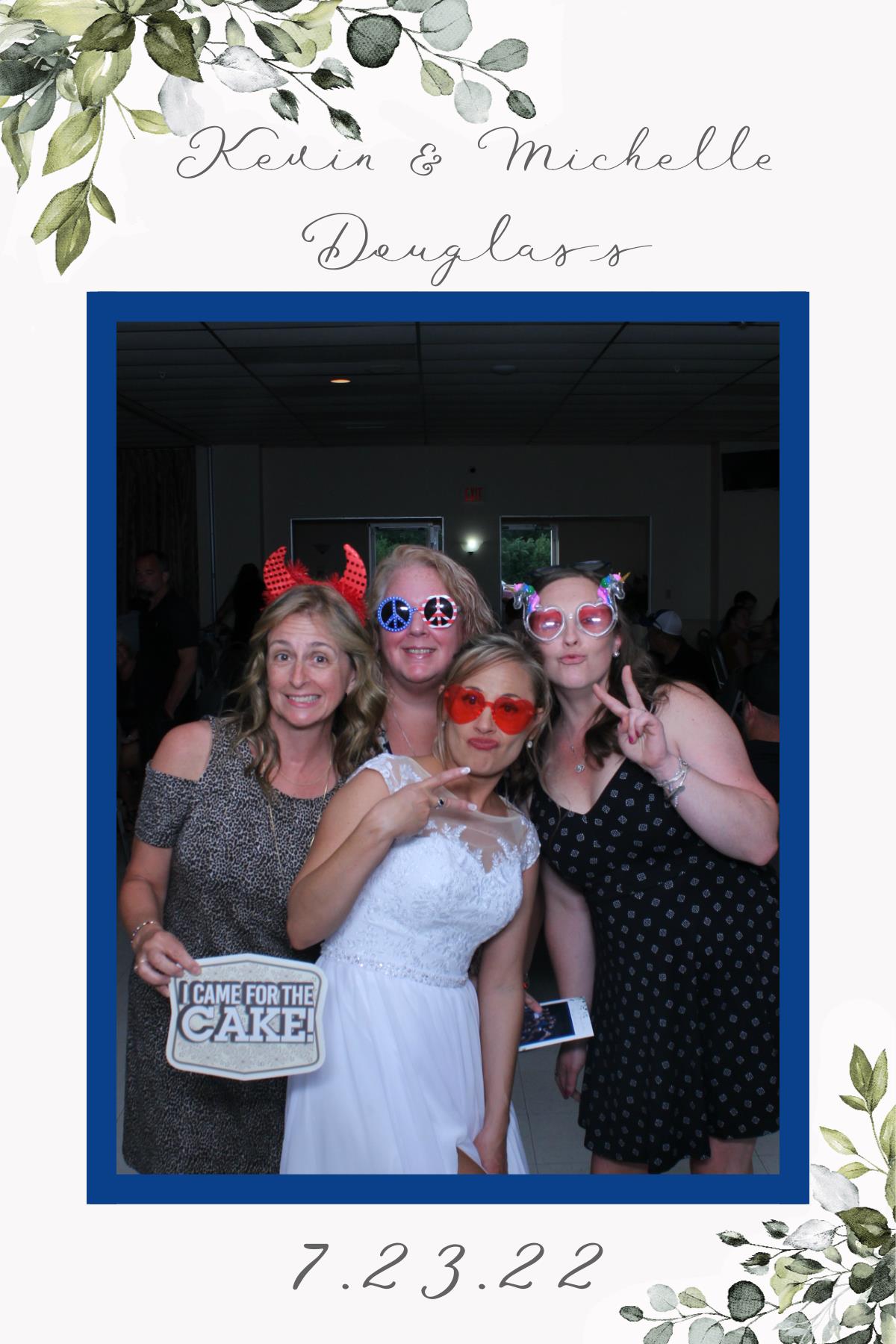 Kevin & Michelle's Wedding | View more photos from the event at gallery.mainemagicmirror.com/u/MaineMagicMirror/Kevin-Michelles-Wedding