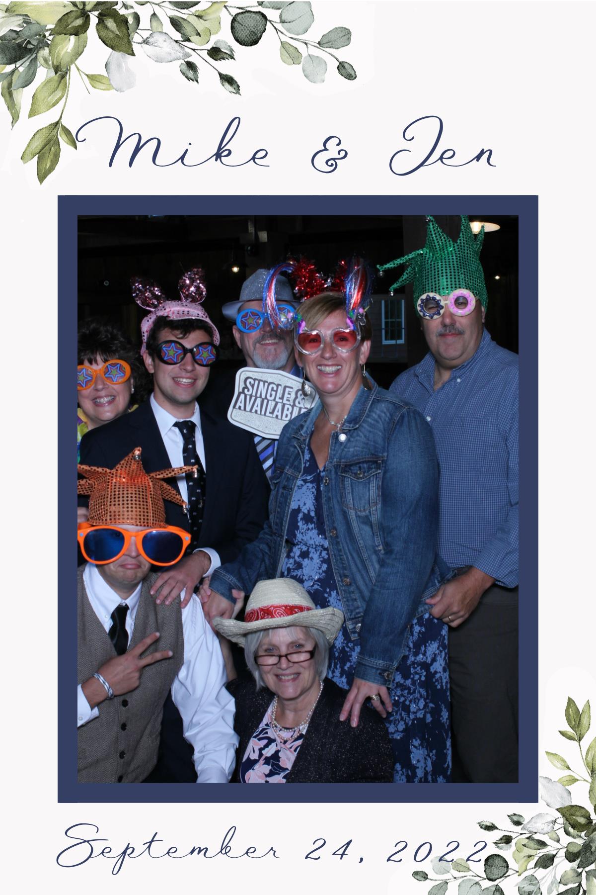 Mike and Jen's Wedding | View more photos from the event at gallery.mainemagicmirror.com/u/MaineMagicMirror/Mike-and-Jens-Wedding