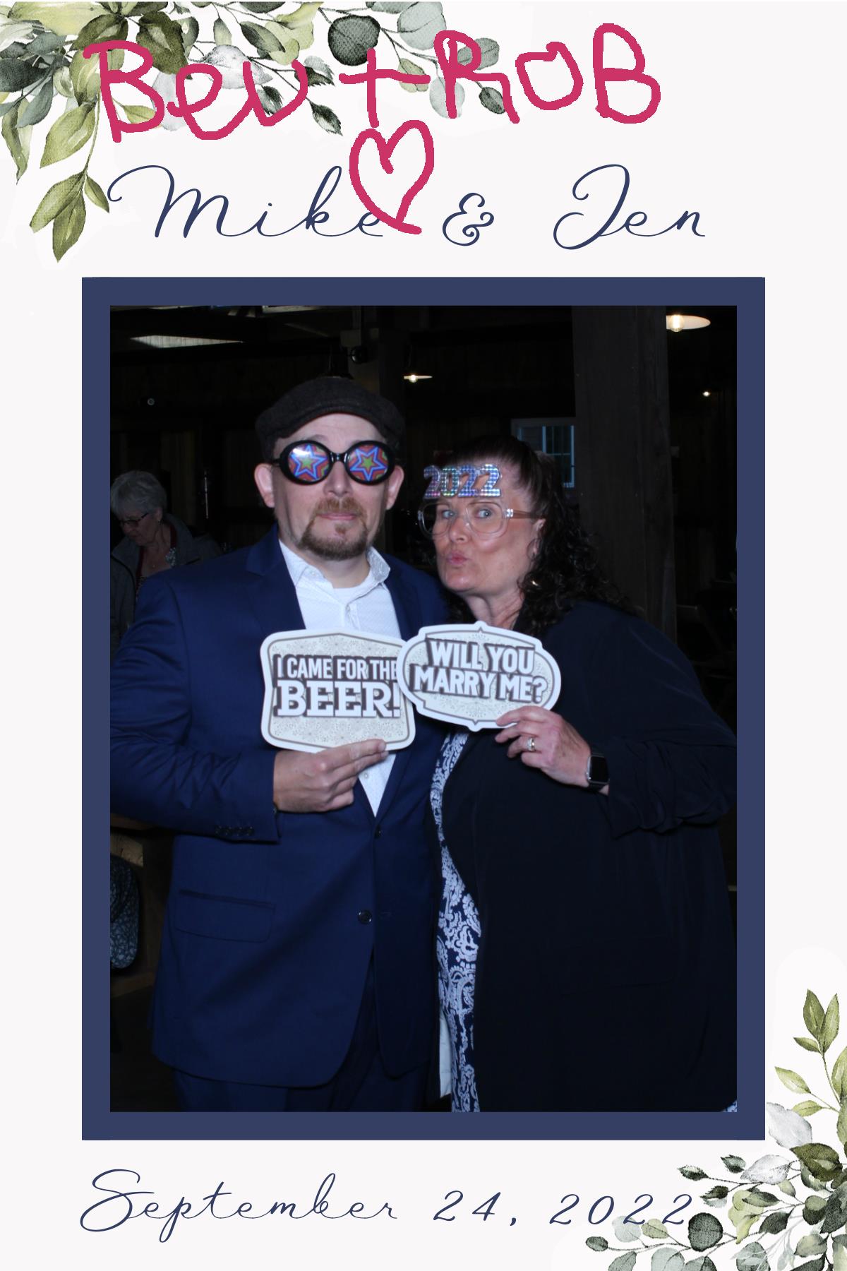 Mike and Jen's Wedding | View more photos from the event at gallery.mainemagicmirror.com/u/MaineMagicMirror/Mike-and-Jens-Wedding