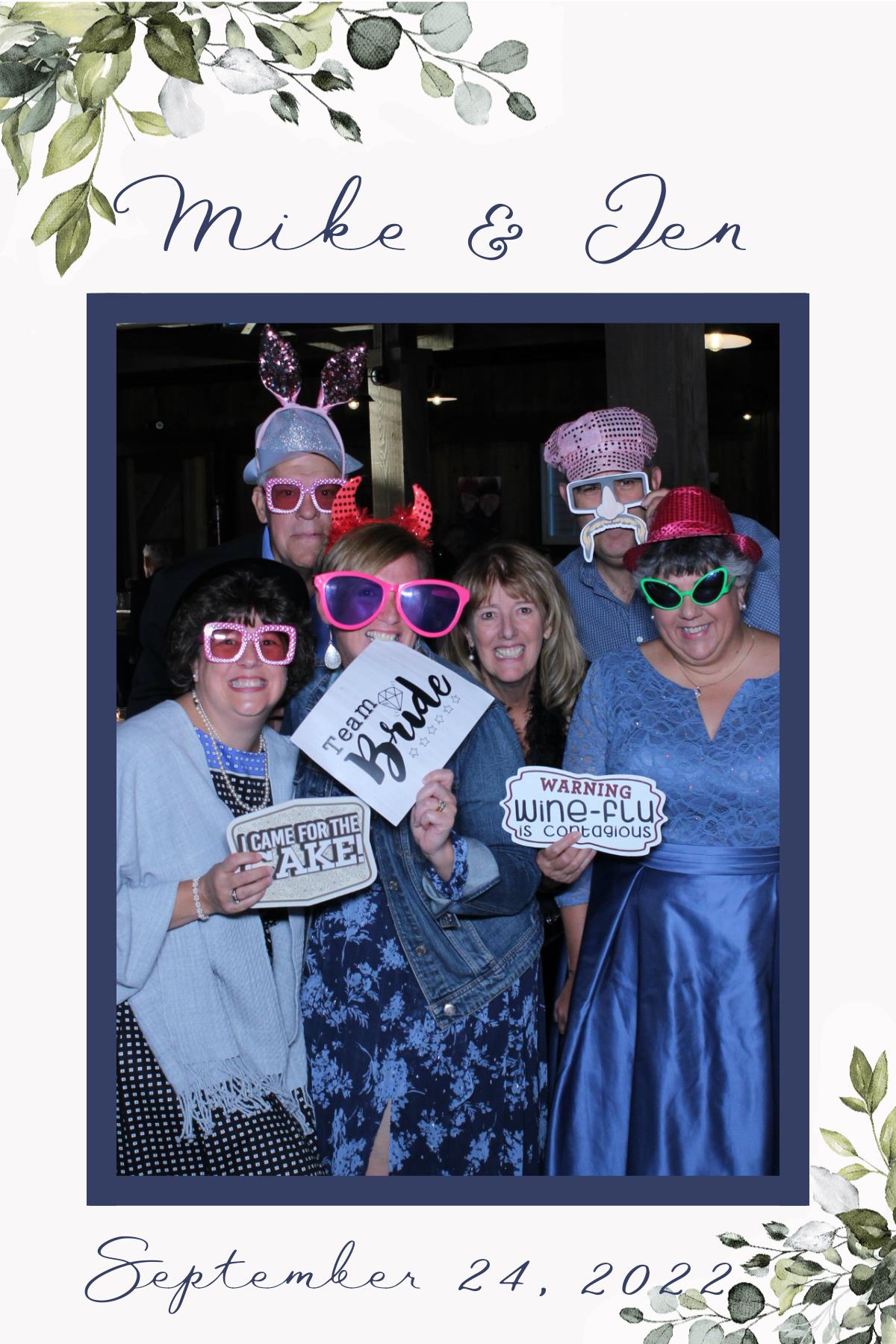Mike and Jen's Wedding | View more photos from the event at gallery.mainemagicmirror.com/u/MaineMagicMirror/Mike-and-Jens-Wedding