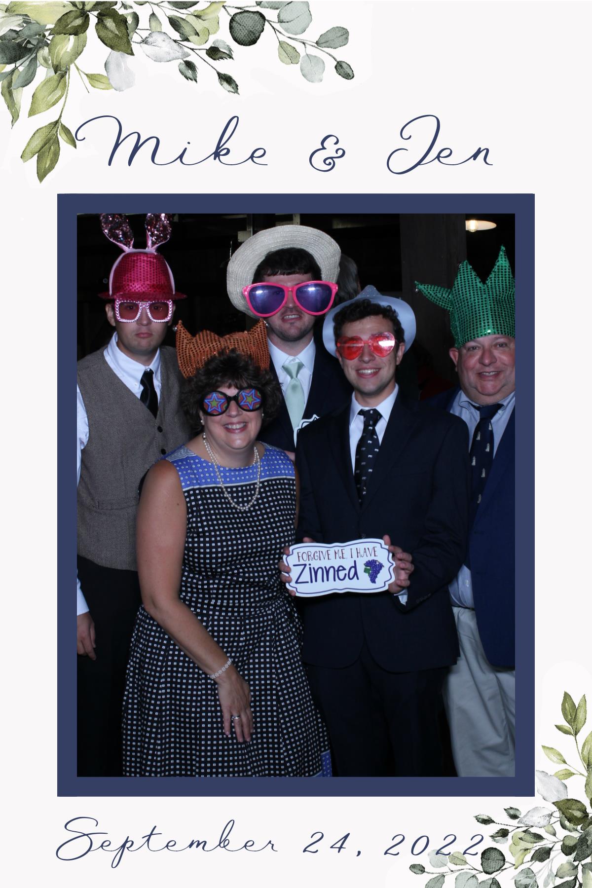 Mike and Jen's Wedding | View more photos from the event at gallery.mainemagicmirror.com/u/MaineMagicMirror/Mike-and-Jens-Wedding